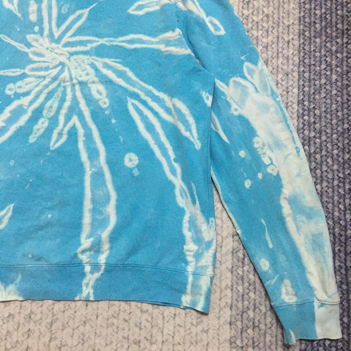 Nike ACG Distressed Y2K Nike ACG Cetre Logo Custom Tye Dye Hoodies Size US XL / EU 56 / 4 - 14 Thumbnail