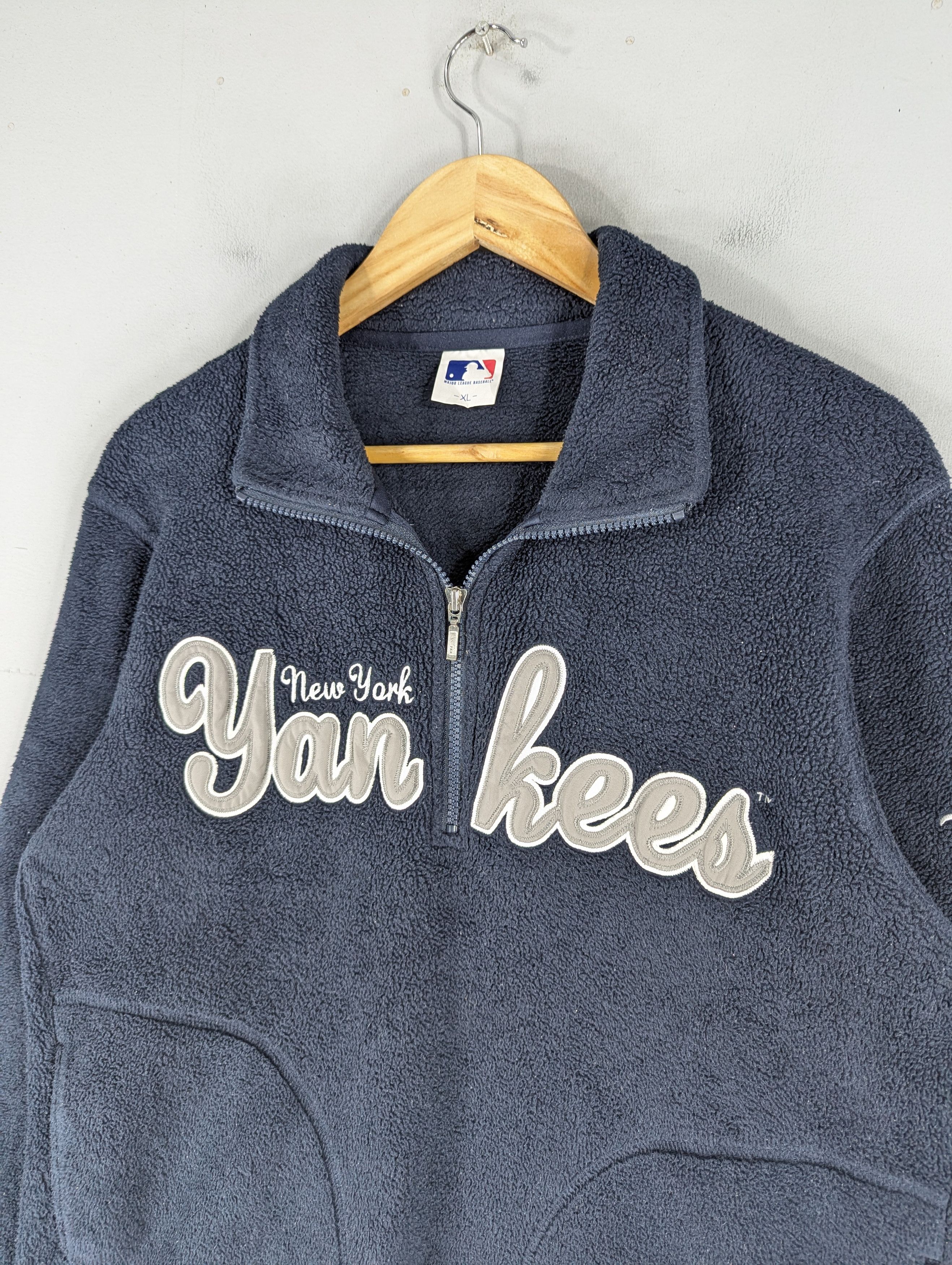 MLB × New York Yankees × Uniqlo MLB New York Yankees X Uniqlo Halfzip Fleece Jacket Size US L / EU 52-54 / 3 - 4 Thumbnail