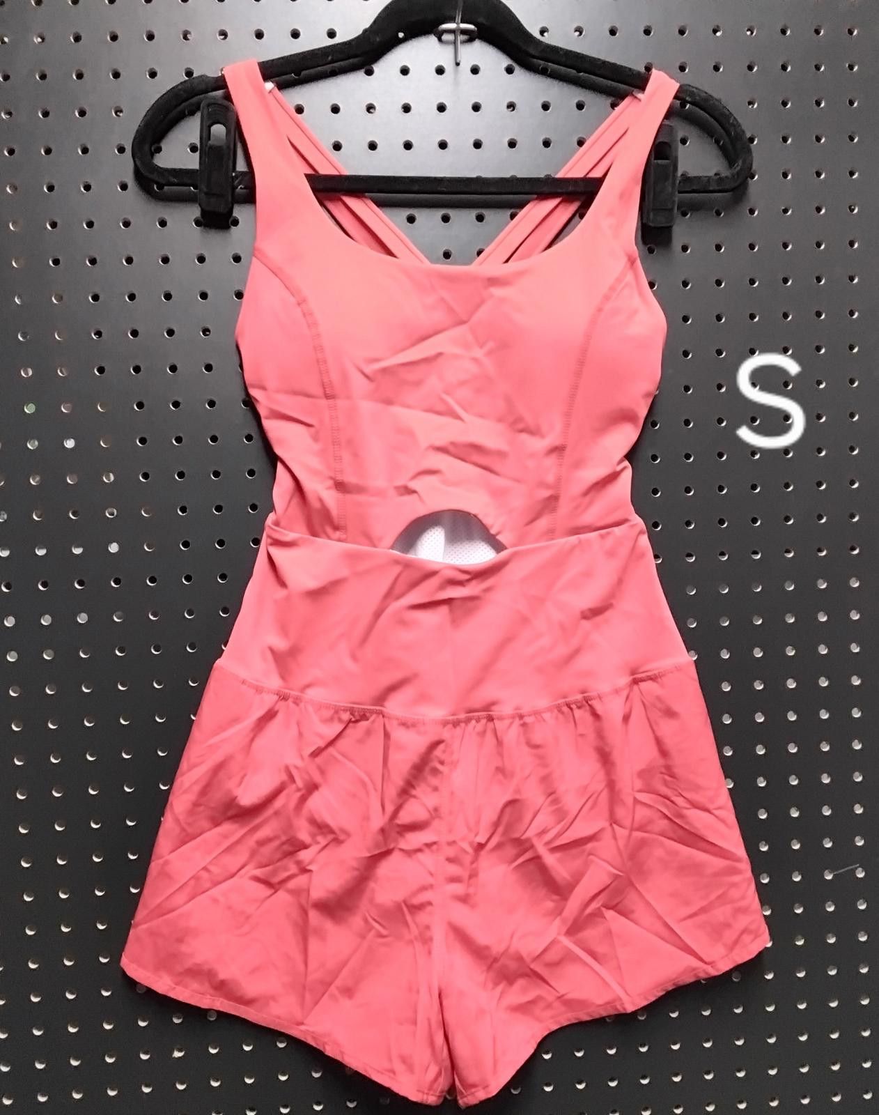 Unknown London Cute Coral Cut-Out Romper - Act Fast, Stylish & Fun! Size 28" / US 6 / IT 42 - 1 Thumbnail