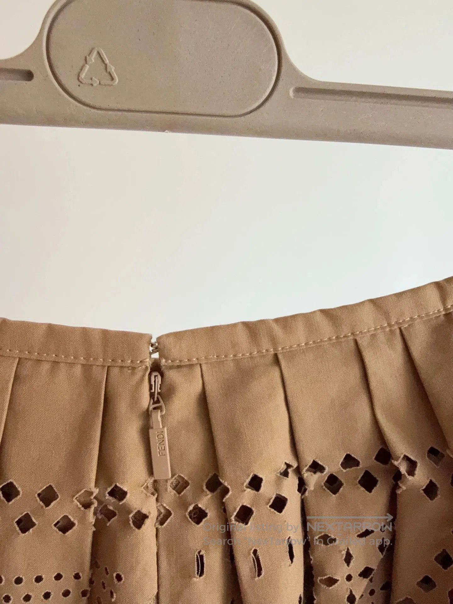 Fendi Fendi Perforated Cotton Skirt. Size US 40 / EU 56 - 4 Thumbnail