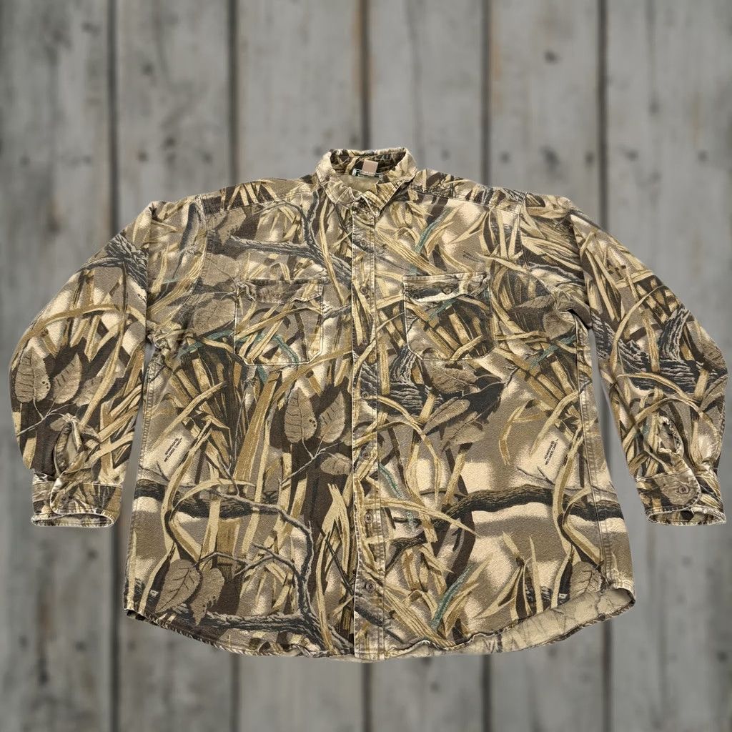 Vintage VINTAGE LL Bean Shirt Mens XLT Advantage Wetlands Camo Button Up Flannel 90s USA Size US XL / EU 56 / 4 - 1 Thumbnail