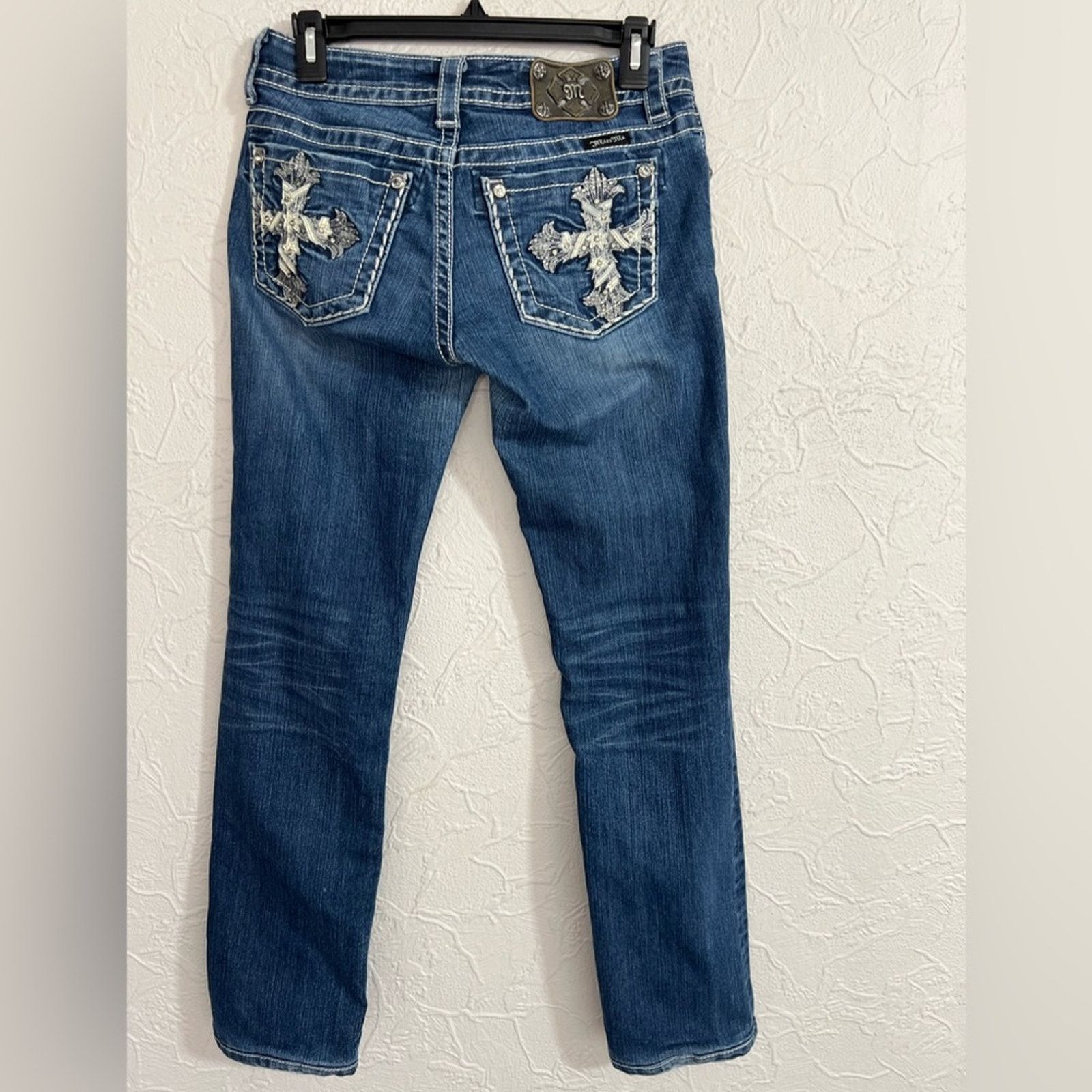 Miss Me Miss Me JP5445T3 Women 28 Dark Wash Cross Straight Leg Jeans Size 28" / US 6 / IT 42 - 1 Thumbnail