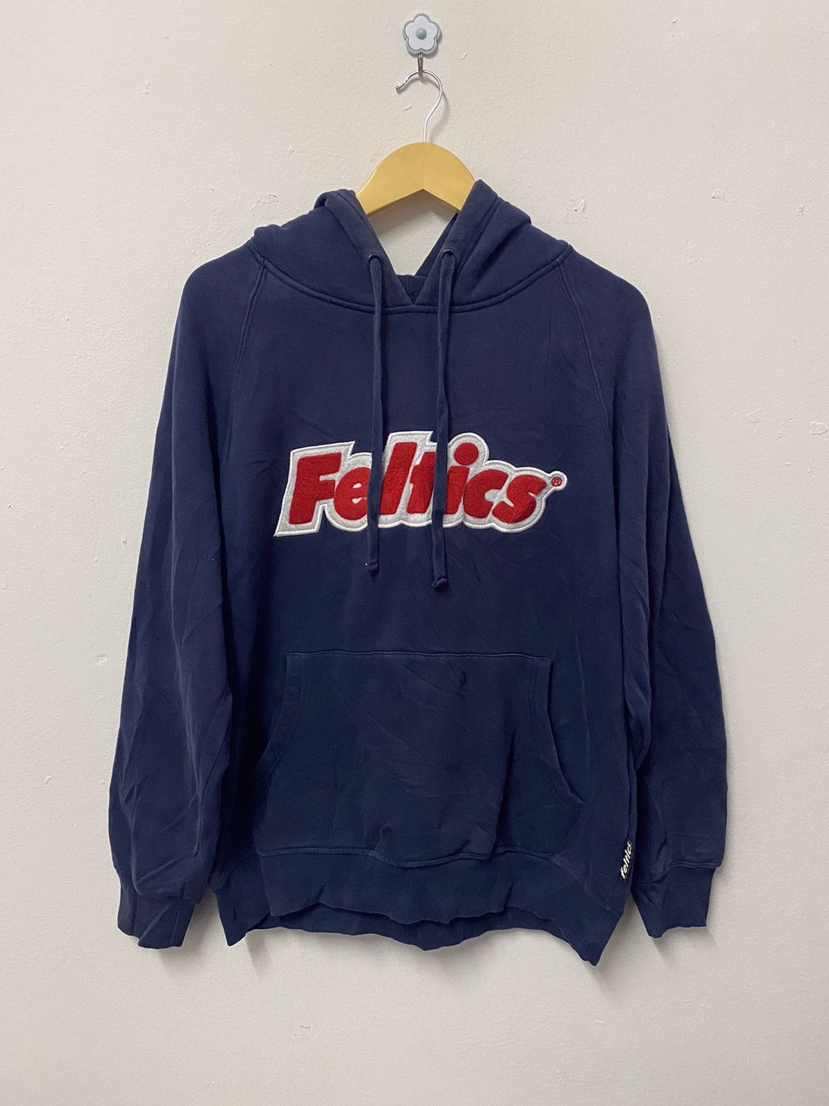 Feltics sweater price sale