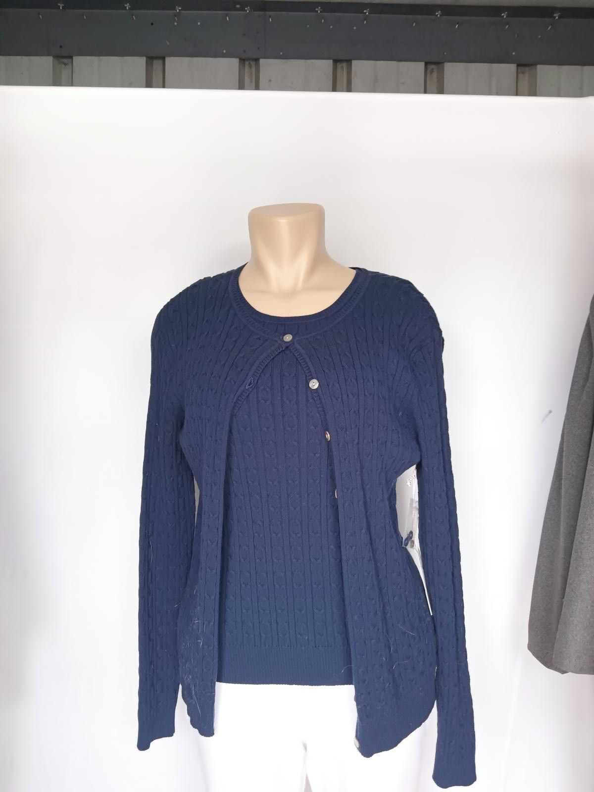 Designer Cozy Cable Knit Navy Cardigan Set Size L Size L / US 10 / IT 46 - 1 Thumbnail