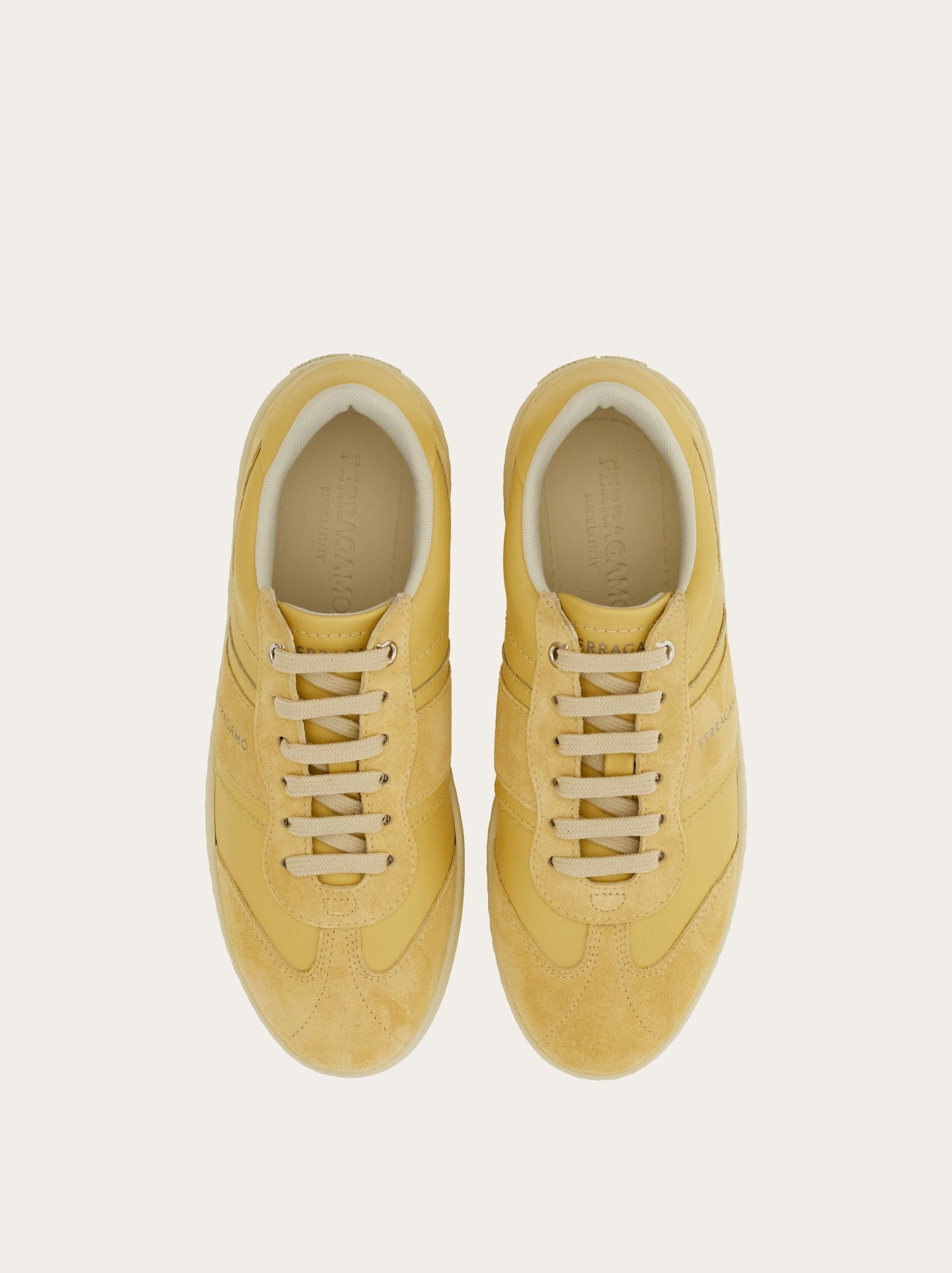 Salvatore Ferragamo o1s1rm0924 Leather Low-Top Sneakers in Butter Size US 5.5 / IT 35.5 - 2 Thumbnail