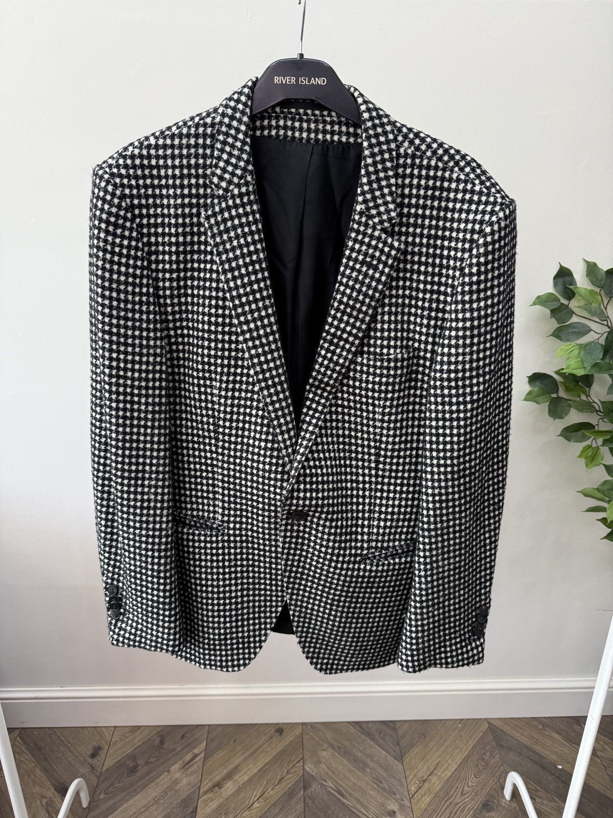 Hugo Boss Vintage BOSS Hugo Boss Tailored Piacenza Wool Jacket Size US M / EU 48-50 / 2 - 2 Thumbnail