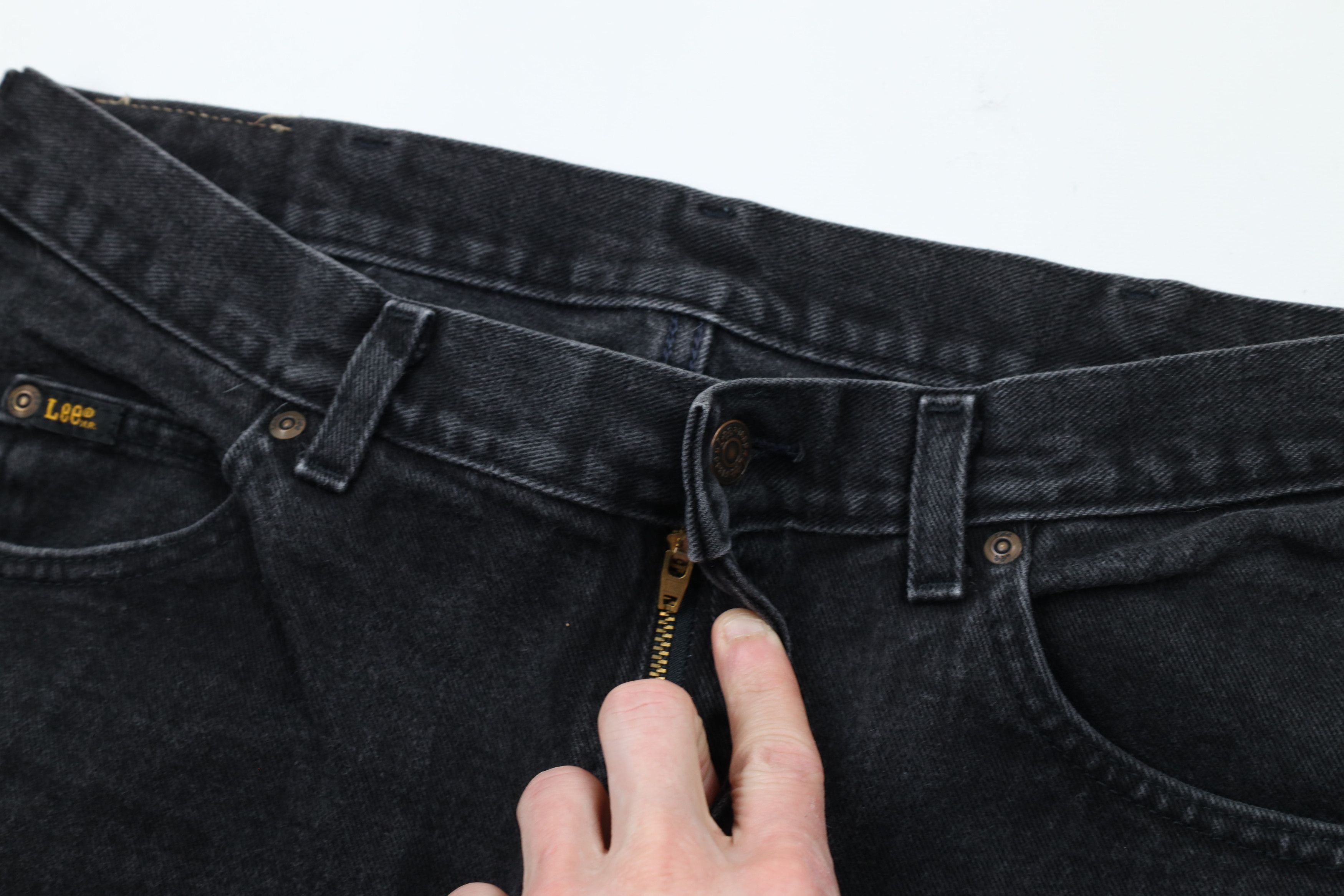Lee × Vintage Vintage 90s Lee Straight Leg Denim Jeans Black Cotton Size US 34 / EU 50 - 6 Thumbnail