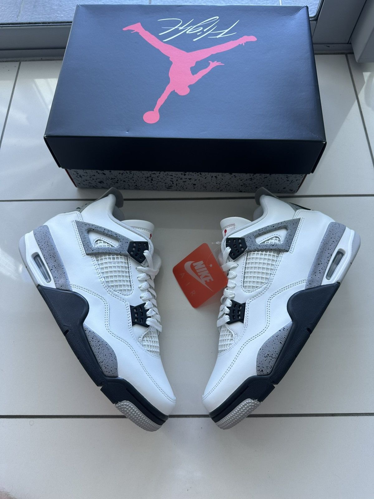 Jordan Brand J4 white cement Size US 9 / EU 42 - 8 Thumbnail