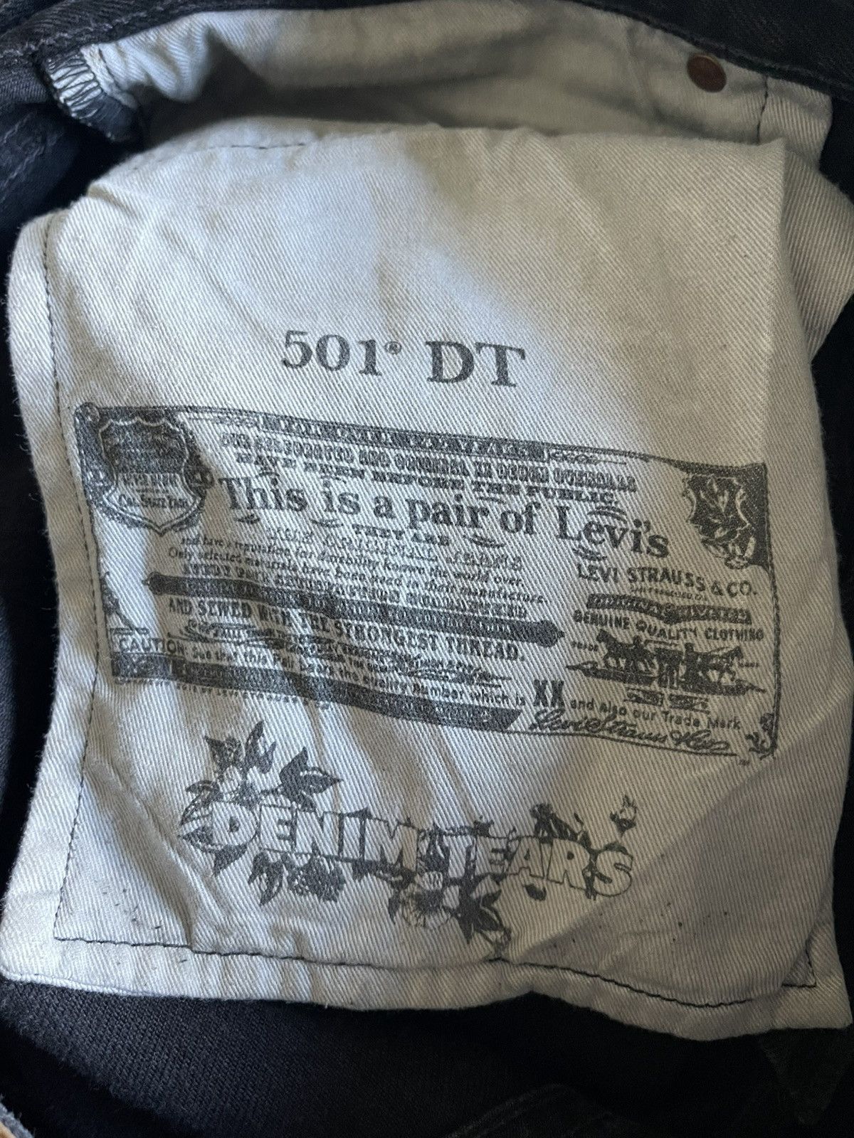 DENIM TEARS × Levi's Levi’s x DENIM TEARS 501 Black Denim Jeans 34W x 34L Size US 34 / EU 50 - 11 Thumbnail