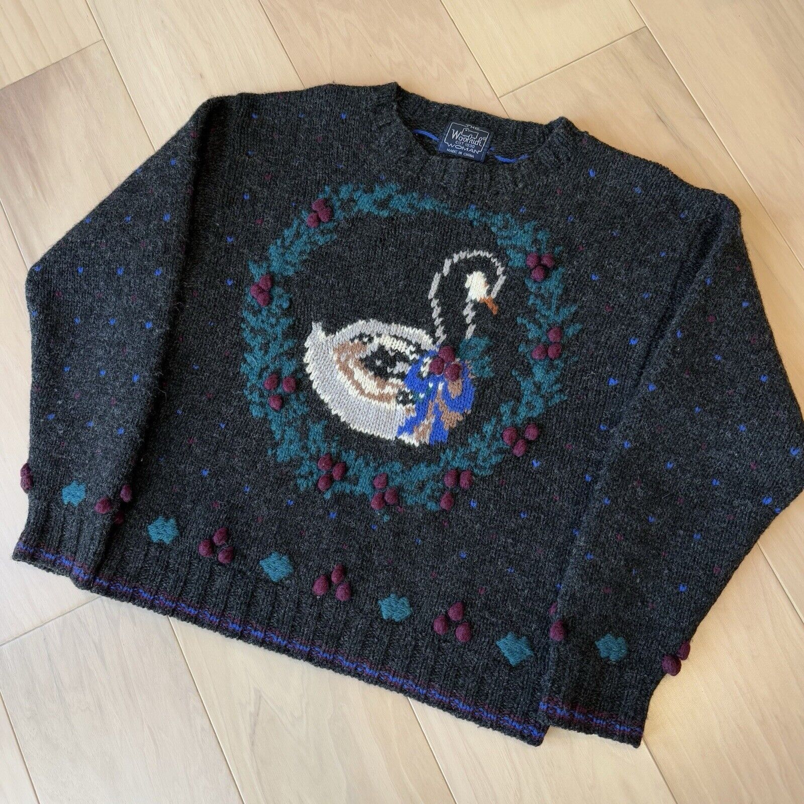 Vintage × Woolrich Woolen Mills Vintage Woolrich Duck Sweater Women's L Wool Pullover Size L / US 10 / IT 46 - 10 Thumbnail