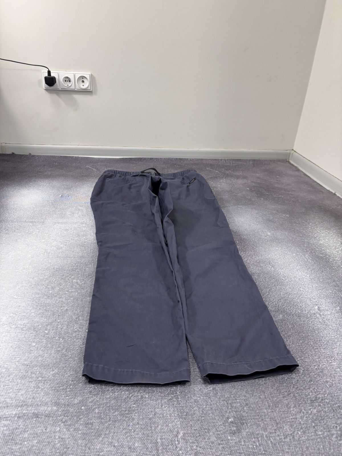 Polo Ralph Lauren Polo Ralph Lauren Men’s Navy Blue Classic Fit Belted Pants Size US 36 / EU 52 - 17 Thumbnail
