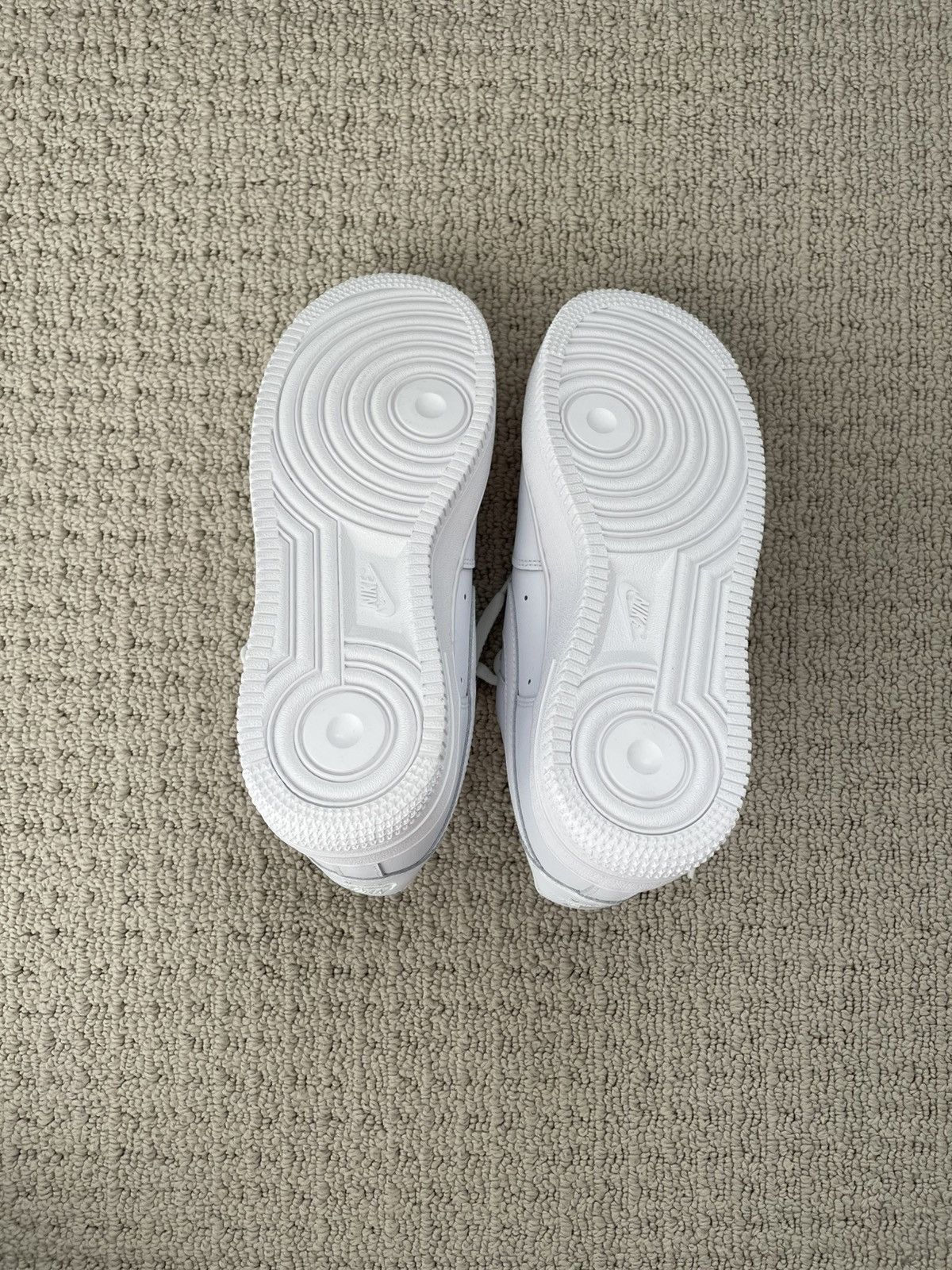 Nike WMNS NIKE AIR FORCE 1 ‘07 Size US 7 / IT 37 - 5 Thumbnail