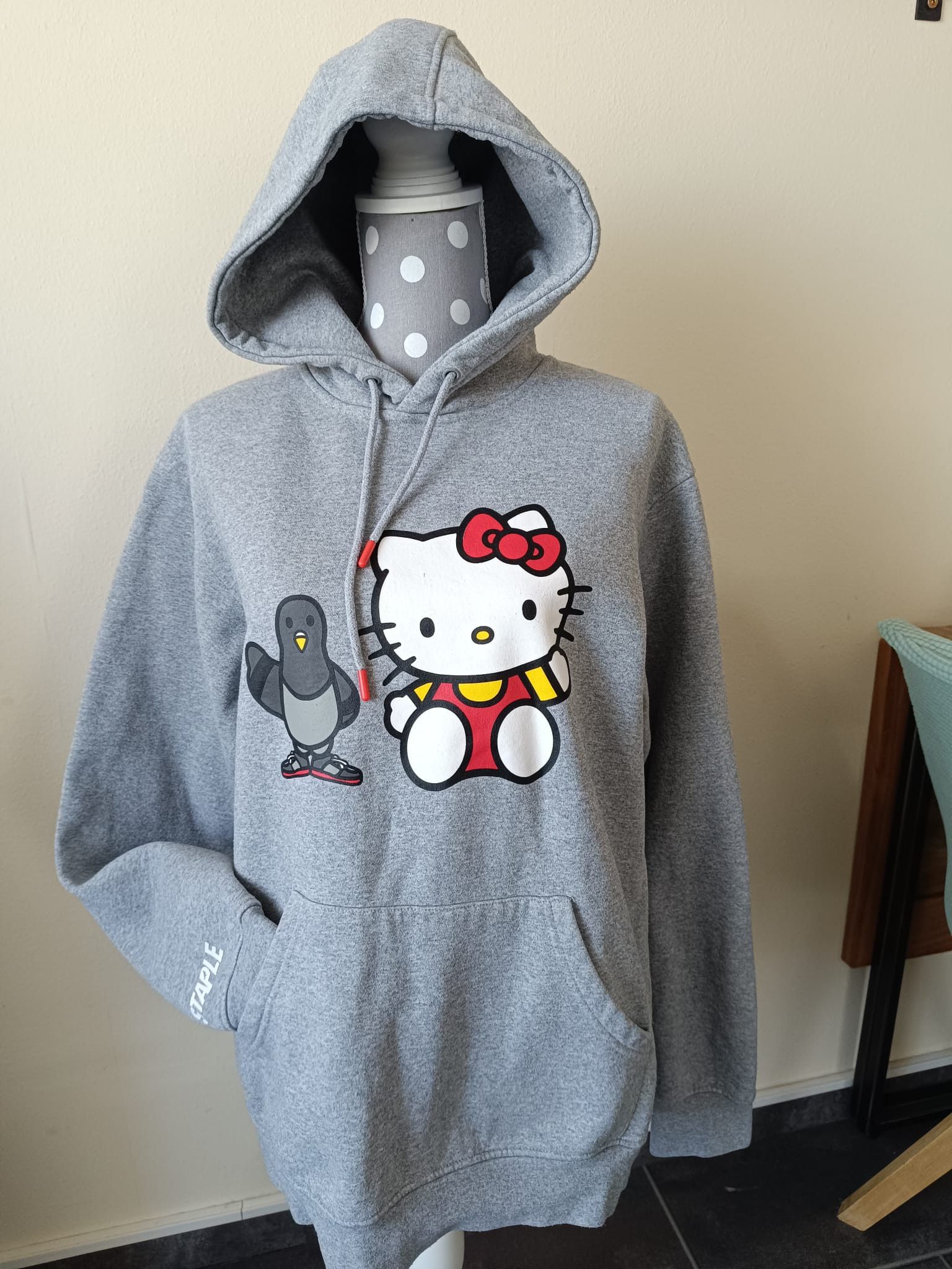 Staple Staple X Hello Kitty Size US M / EU 48-50 / 2 - 3 Thumbnail