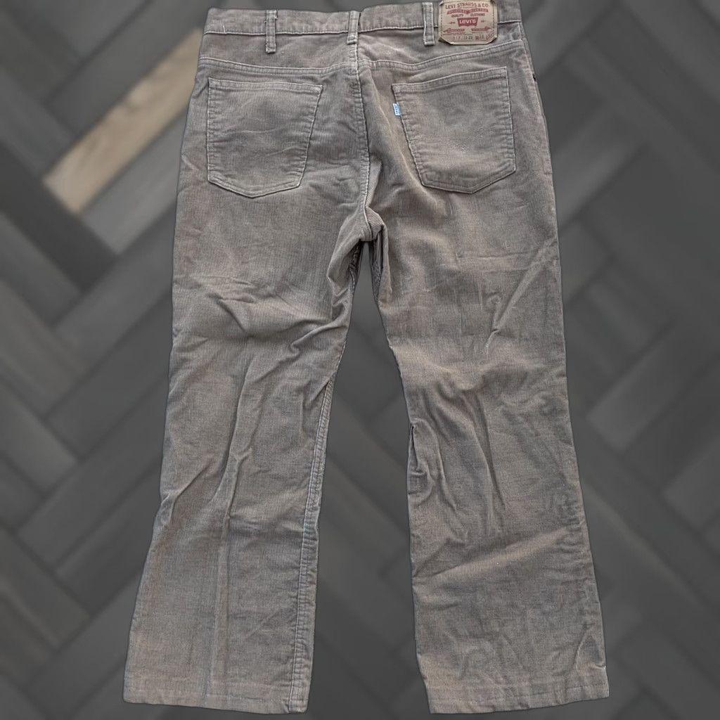 Levi's Vintage Levi’s 517 Corduroy Pants W 38 L 30 Beige Corduroy Flat Front 5 Pocket United States Mens Size US 35 - 1 Thumbnail
