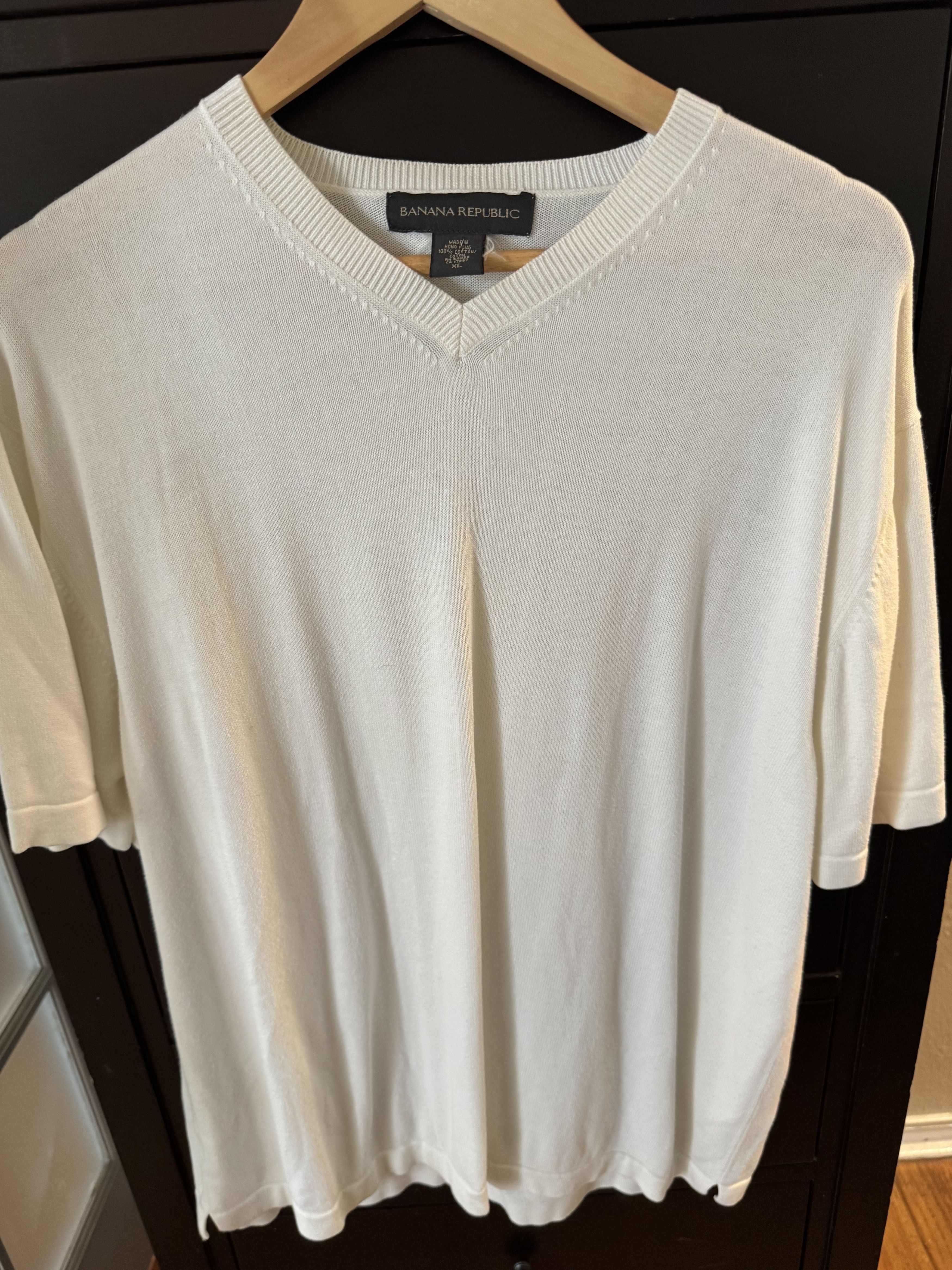 Banana Republic Banana Republic V-Neck Short Sleeve Sweater. Size US XL / EU 56 / 4 - 3 Thumbnail
