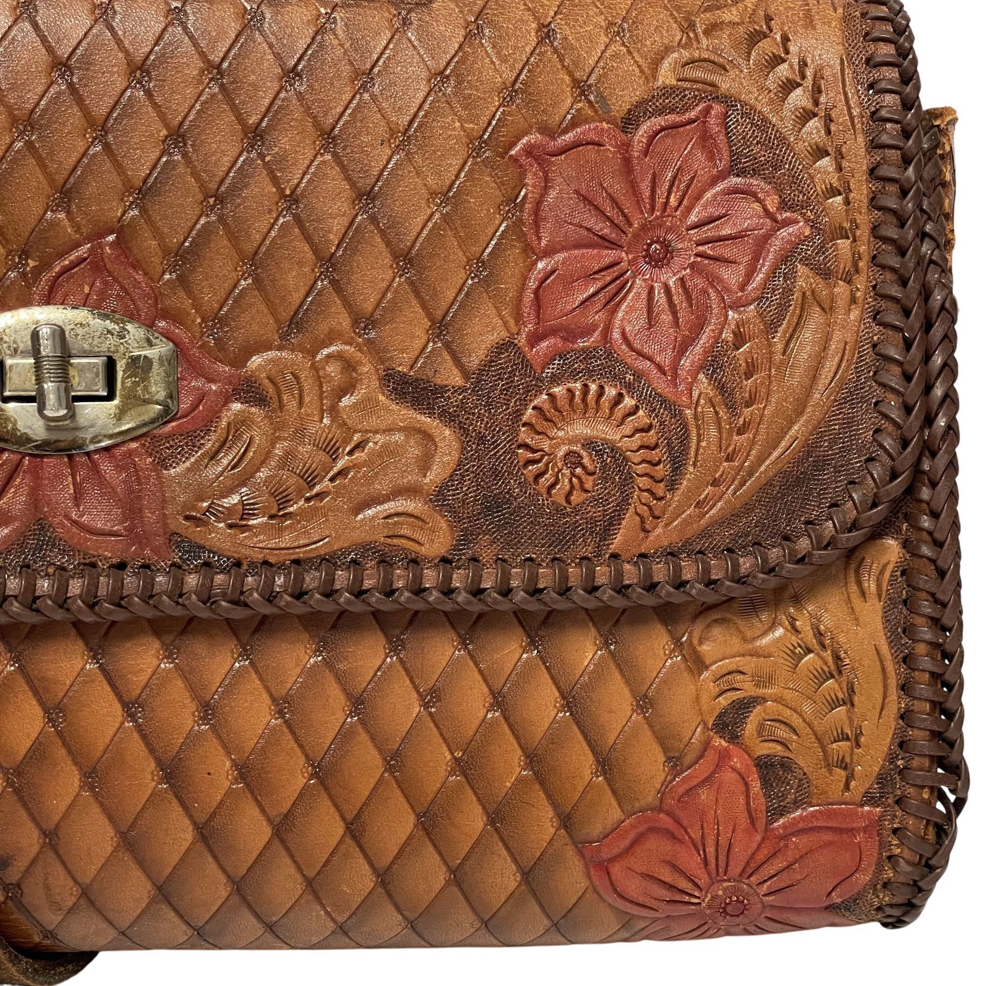 Handmade Vtg Hand Tooled Leather Hand Bag Red ROSE Floral Purse Size ONE SIZE - 4 Thumbnail