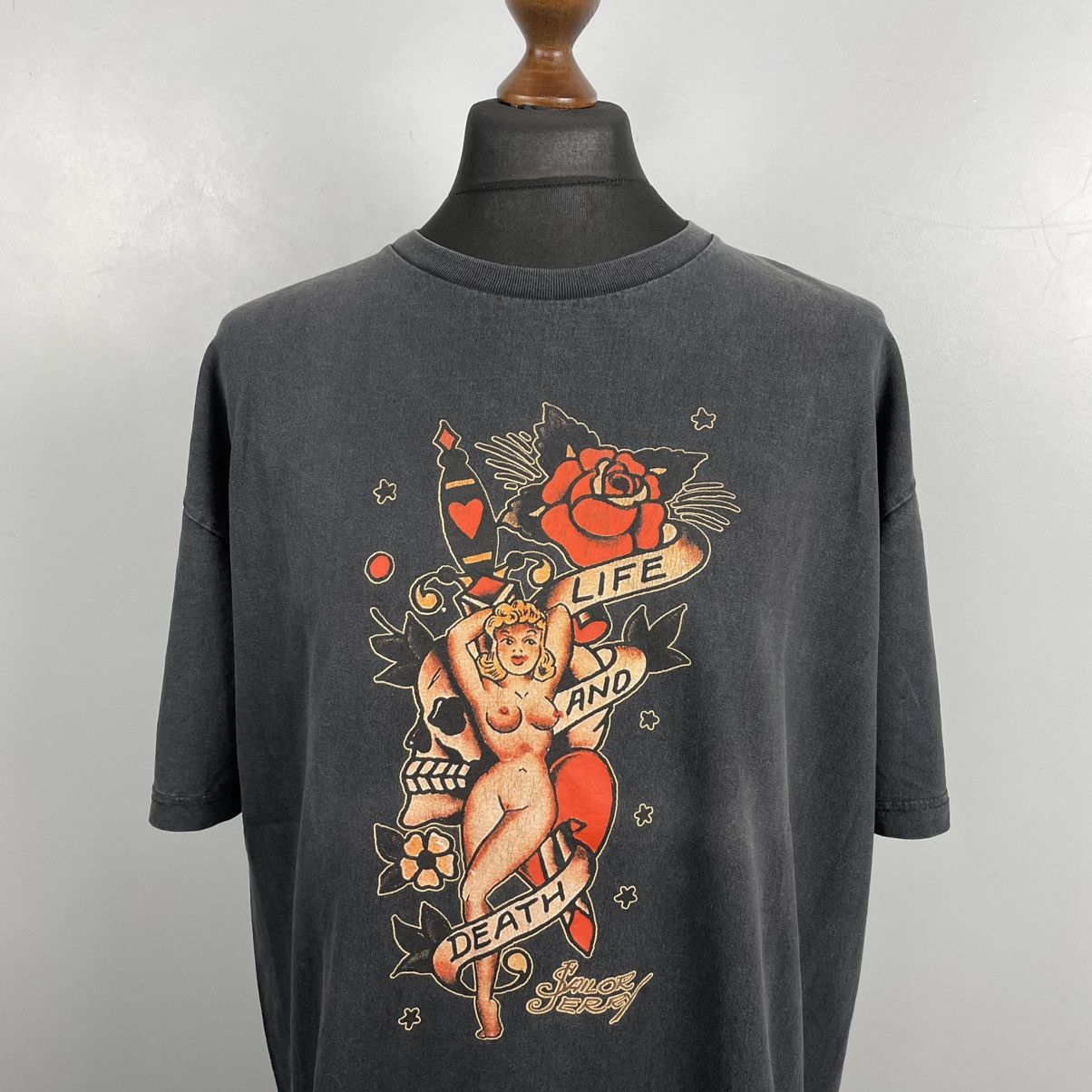 Vintage Vintage Very Interesting T-shirt Live in death Sailor Jerry Size US XL / EU 56 / 4 - 8 Thumbnail