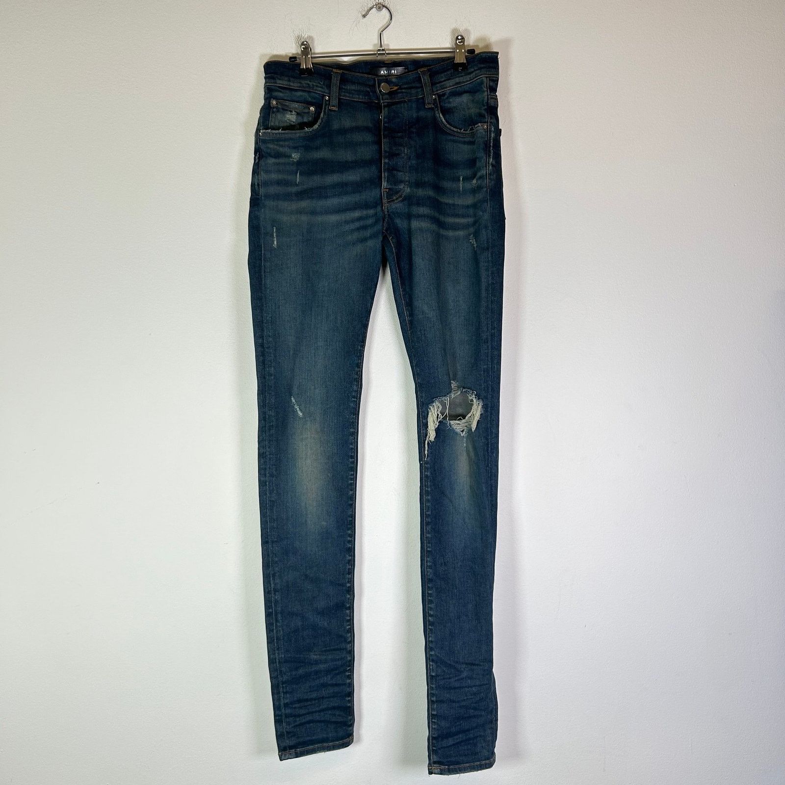 Amiri Amiri Dark Wash Indigo Distressed Jeans Size US 30 / EU 46 - 1 Thumbnail