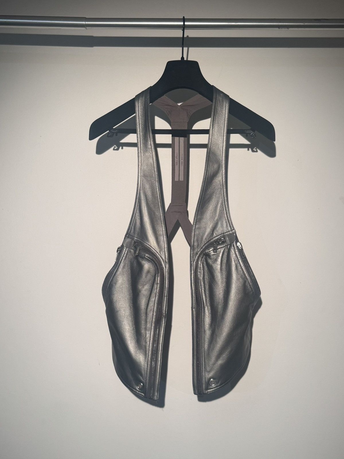 Rick Owens Rick Owens Mainline Bauhaus Leather Vest – Gunmetal Size US M / EU 48-50 / 2 - 1 Thumbnail