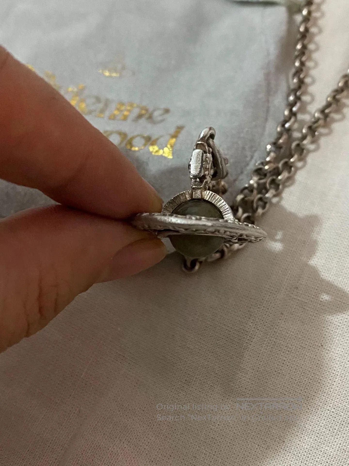 Vivienne Westwood vivienne westwood orb necklace with embossed detail. Size ONE SIZE - 4 Thumbnail