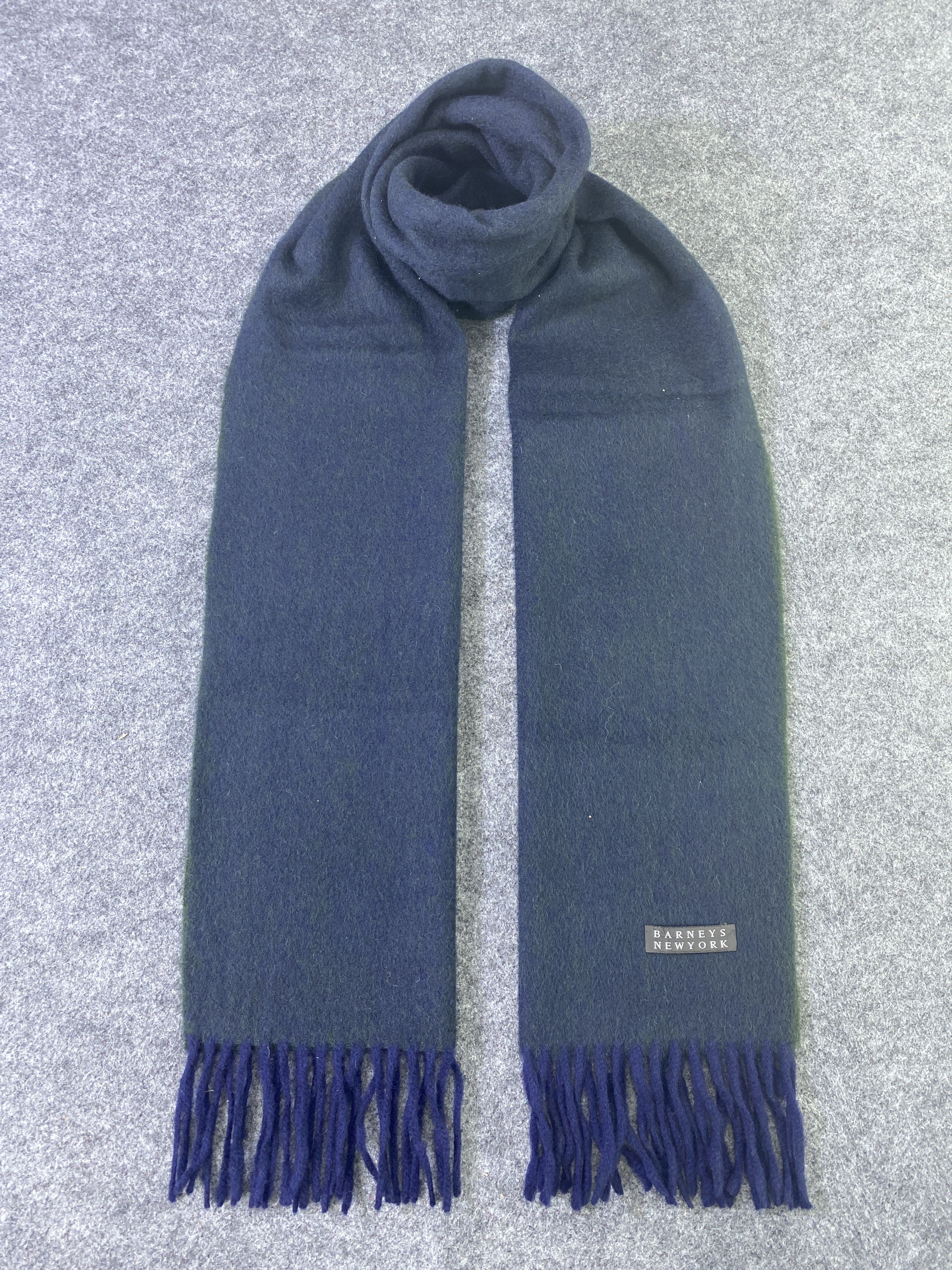 Barneys New York Barneys New York Scarf / Muffler / Neckwear -T763 Size ONE SIZE - 1 Thumbnail