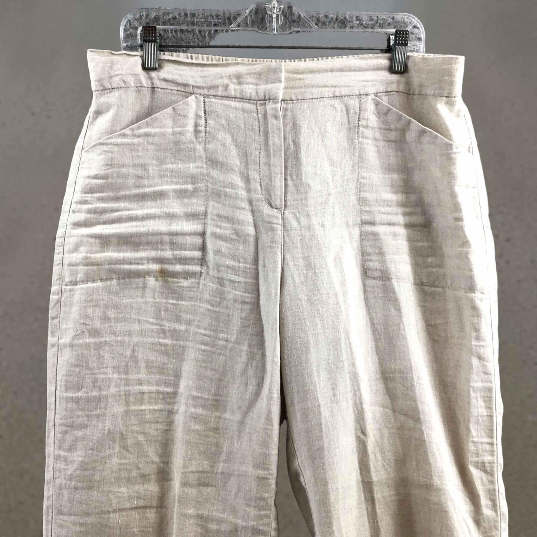 Vintage Chico’s Pants Womens 1.5 Beige Wide Leg Elastic Waist Zip Fly Pockets Casual - Chico’s Pants - Beige - Wide Leg - Casual - Womens - 1.5 - Regular Fit Size 26" / US 2 / IT 38 - 1 Thumbnail