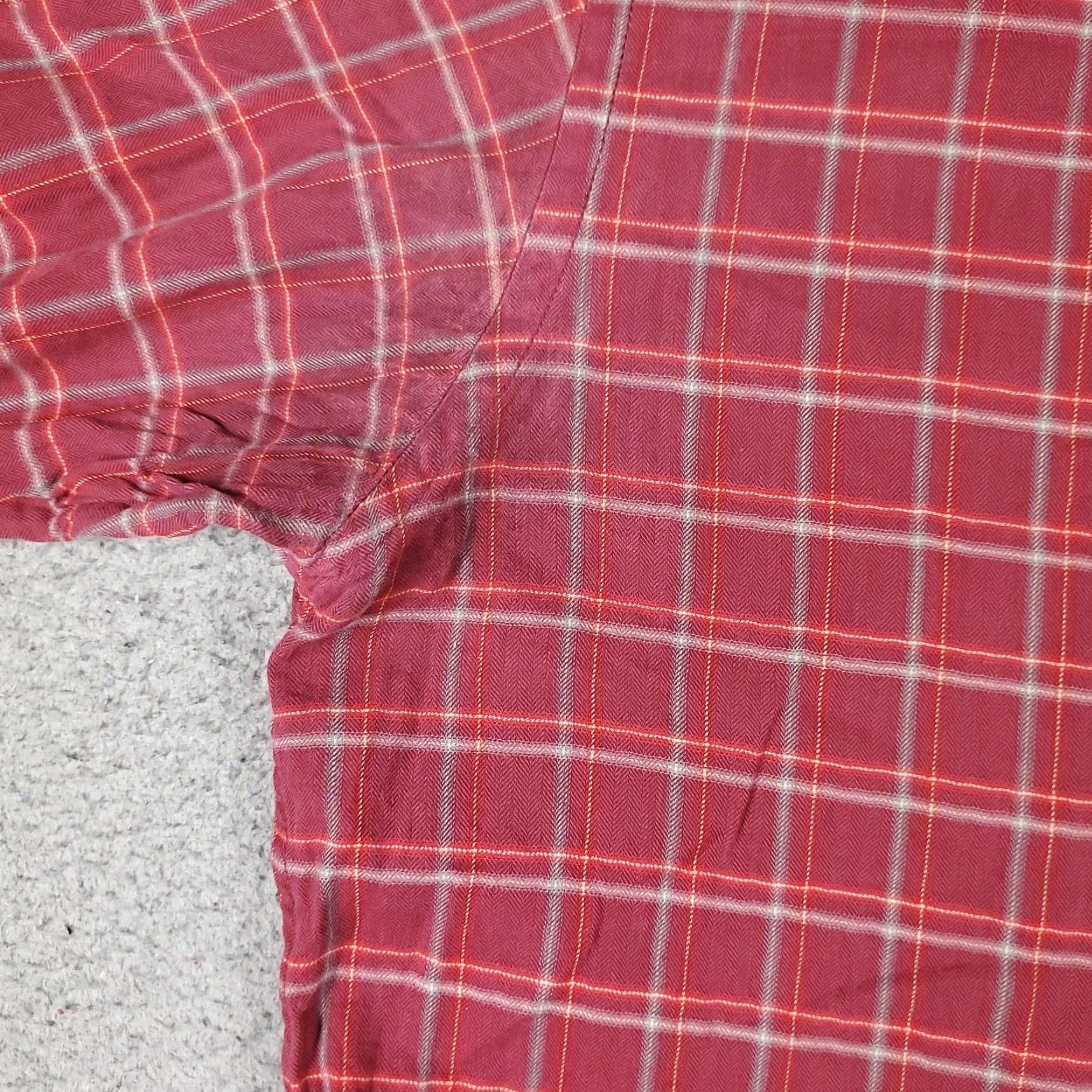 Tommy Hilfiger Tommy Hilfiger Shirt Mens Large Red Plaid Button-Up Long Sleeve Size US L / EU 52-54 / 3 - 3 Thumbnail
