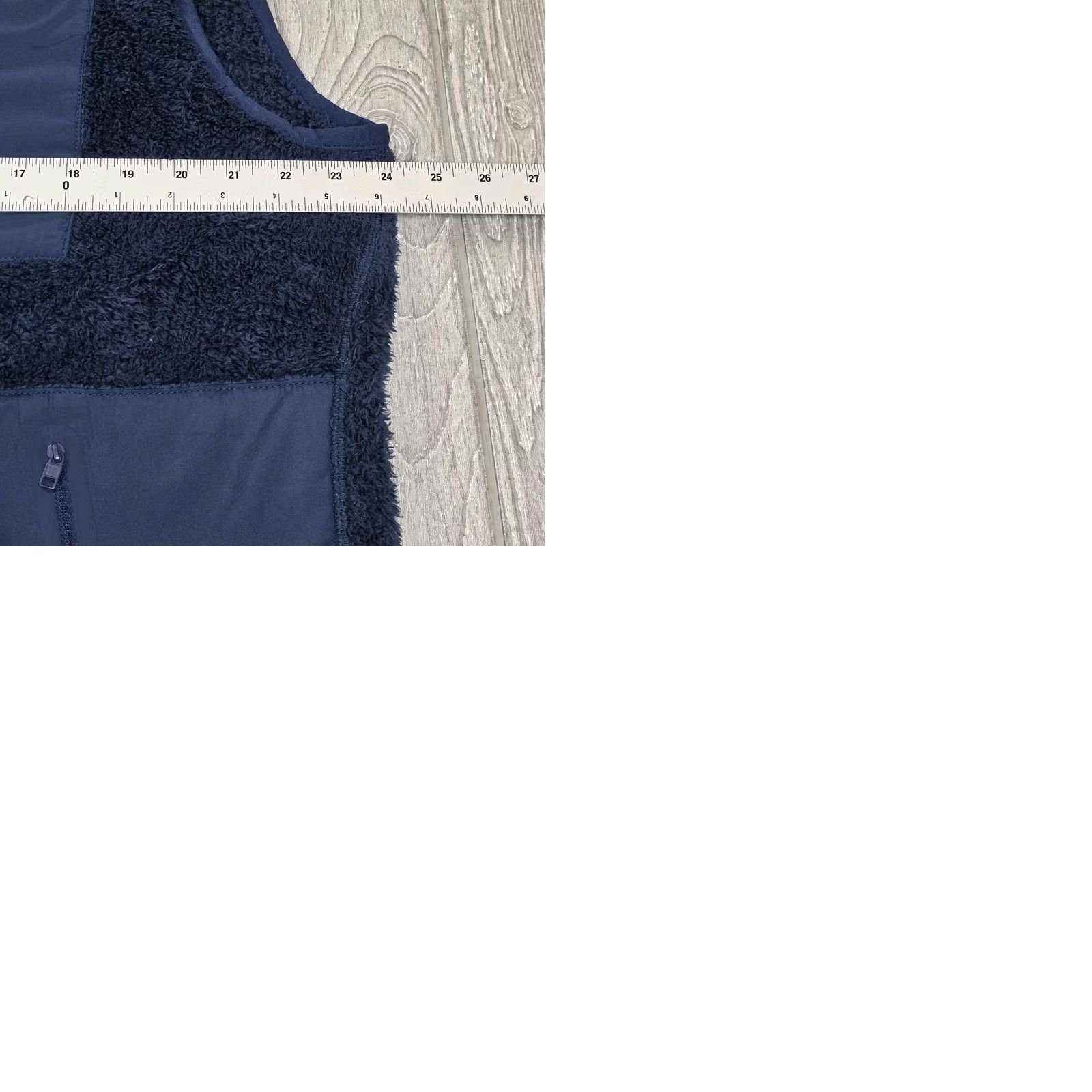 Southern Tide Southern Tide Full Zip Vest Shirt Mens L Blue Zip Pocket Front Logo Fleece Jacket Sherpa Cross-Listed Size US L / EU 52-54 / 3 - 9 Thumbnail