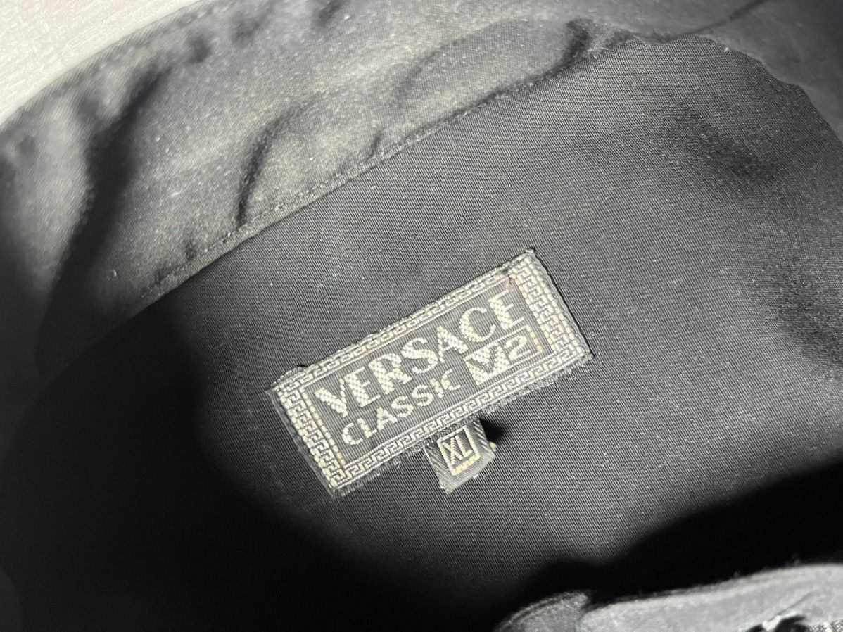 Versace Versace v2 classic shirt shanghai style Japanese size XLarge Size US XL / EU 56 / 4 - 4 Thumbnail