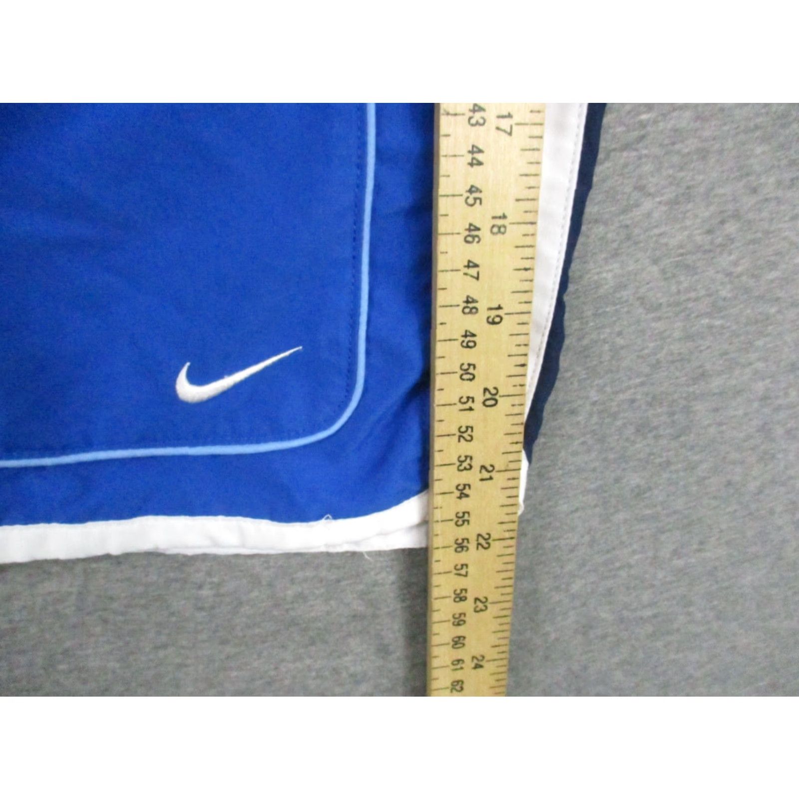 Nike Vintage Nike Swim Shorts Mens XXL Blue White Trim Lined Swoosh Pockets 80's Size US 39 - 6 Thumbnail