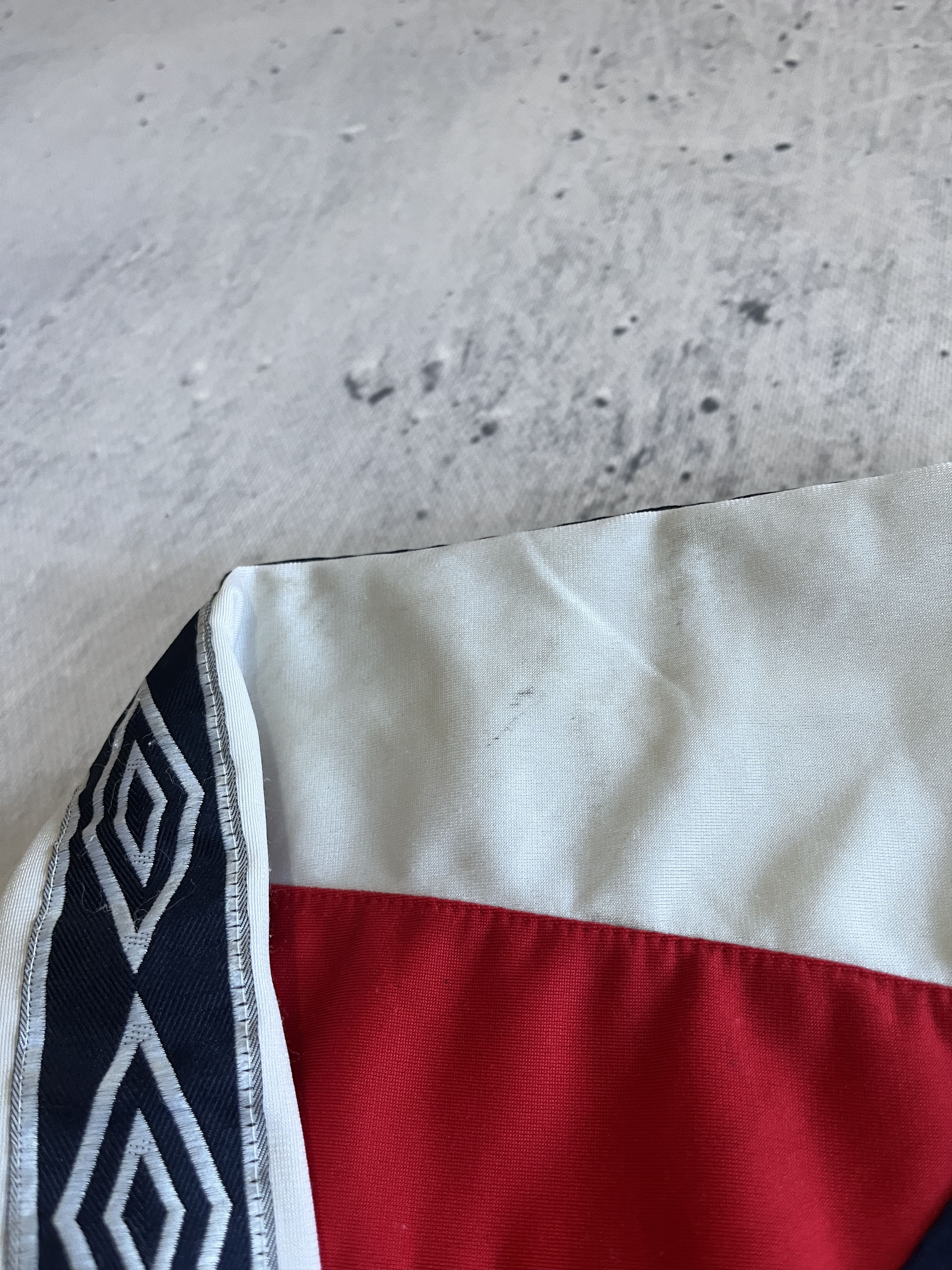 Umbro UMBRO ENGLAND VINTAGE 90S FOOTBALL SOCCER TRACK JACKET Size US S / EU 44-46 / 1 - 5 Thumbnail