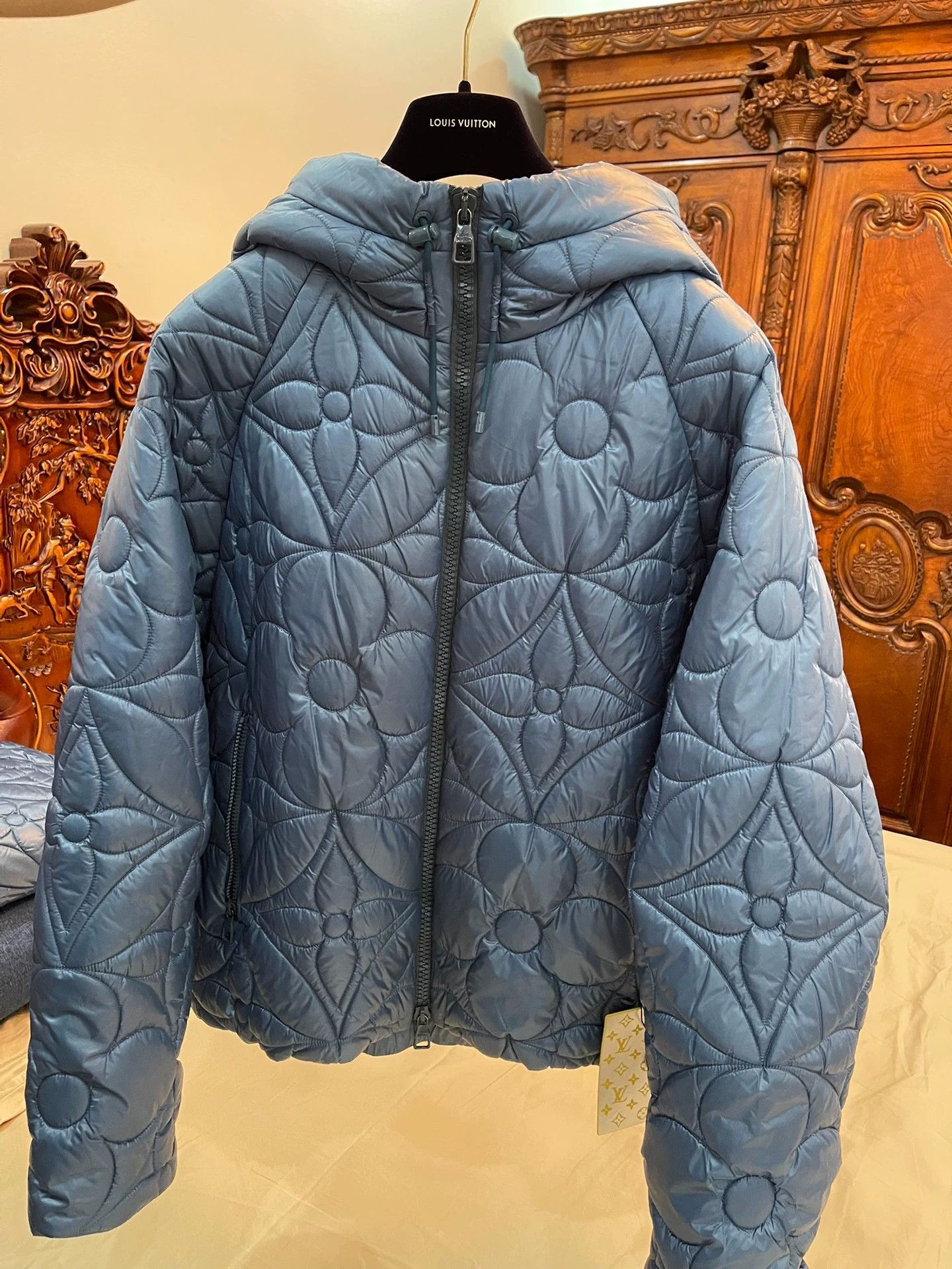 Louis Vuitton Louis Vuitton 3D Monogram Logo Padded Jacket 52 Size US L / EU 52-54 / 3 - 1 Thumbnail