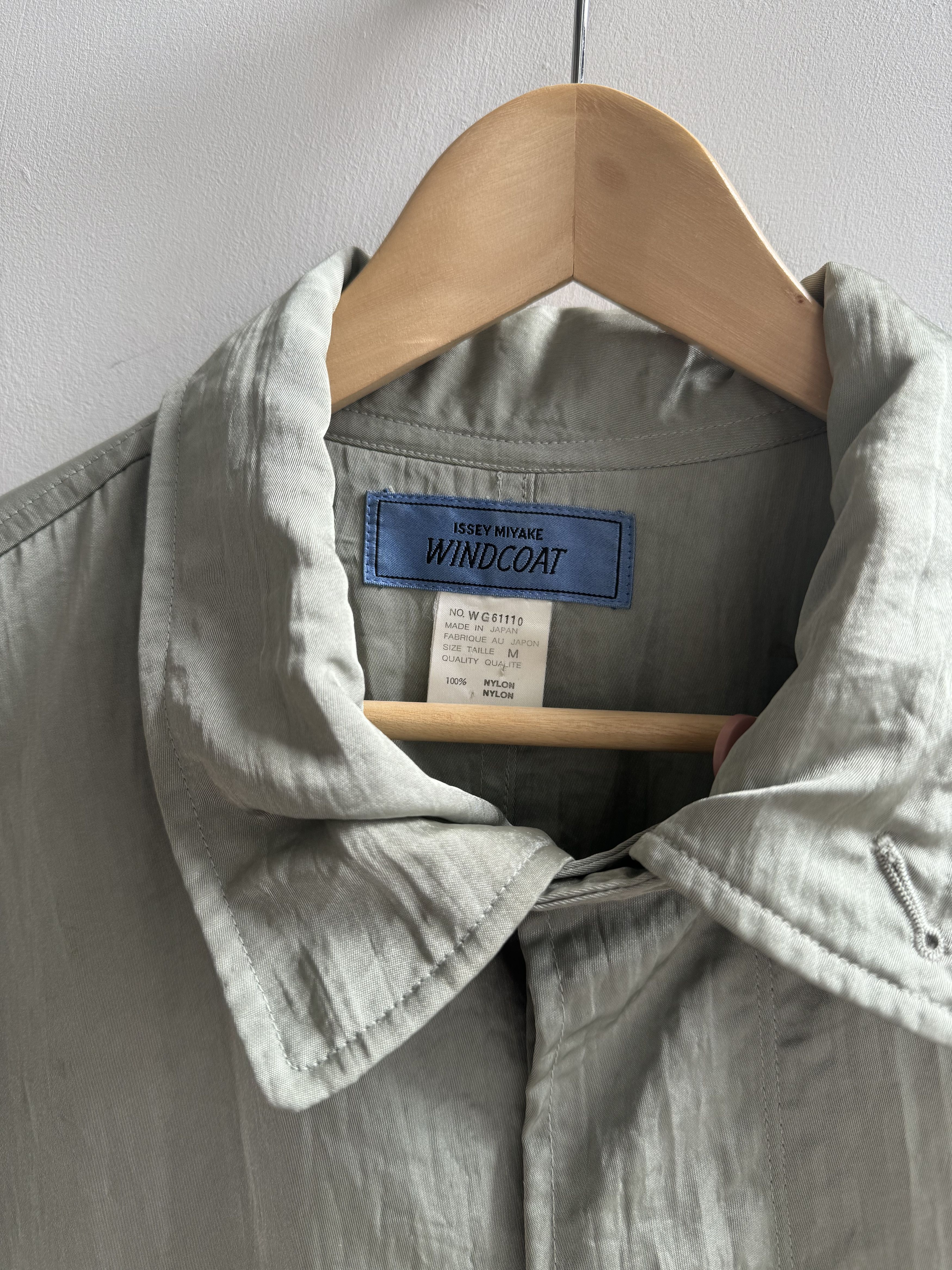 Issey Miyake Issey Miyake Light Green Pearlescent Wind Coat Size L / US 10 / IT 46 - 2 Thumbnail