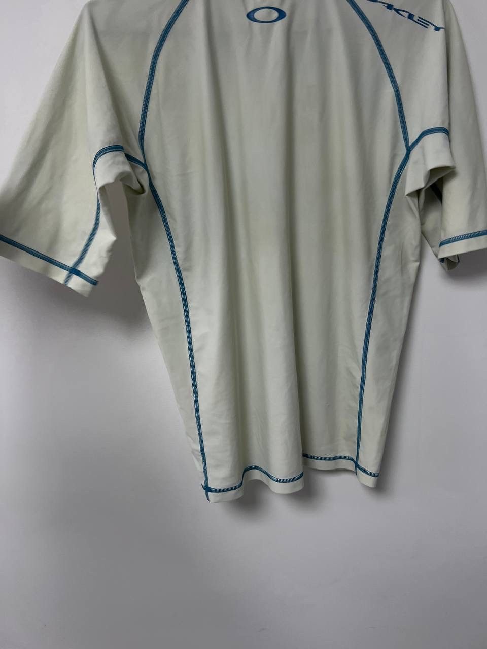 Other Vintage Oakley Compression Shirt Swim Run Athletic sz 2XL Size US XXL / EU 58 / 5 - 23 Thumbnail