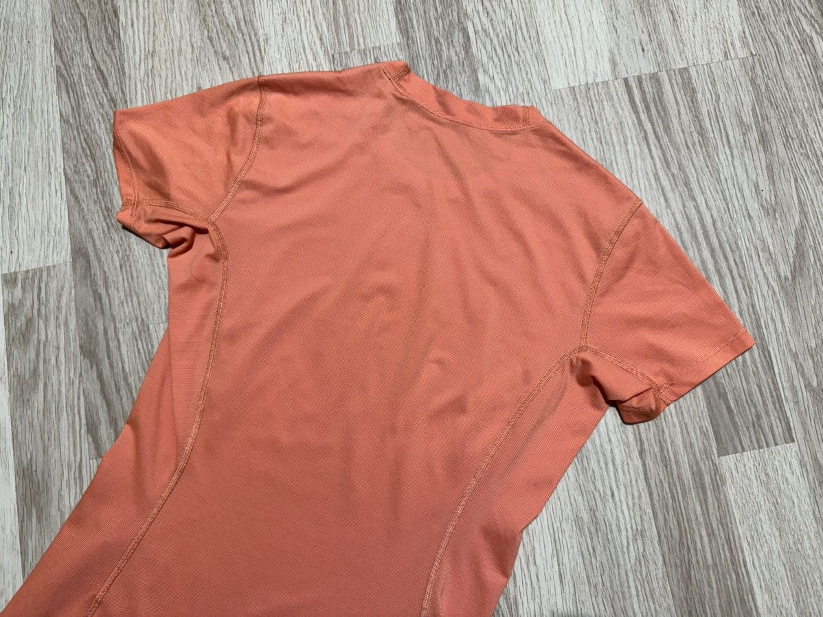 Arc'teryx Arc’teryx t shirt S Size S / US 4 / IT 40 - 8 Thumbnail