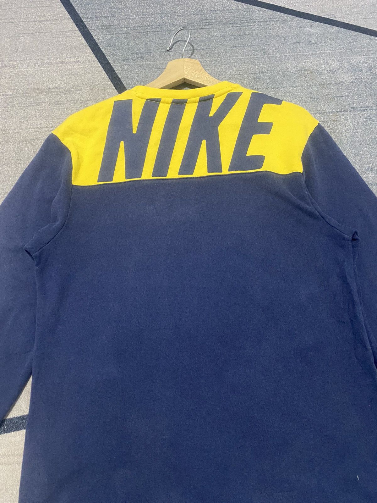 Nike Nike sweatshirt Crewneck Spellout Small Swoosh xS Size US XS / EU 42 / 0 - 6 Thumbnail