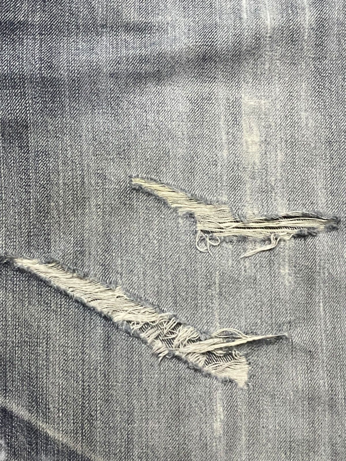 Japanese Brand Vintage Japanese Brand Stone Wash Distressed Baggy Jeans Size US 37 - 13 Thumbnail