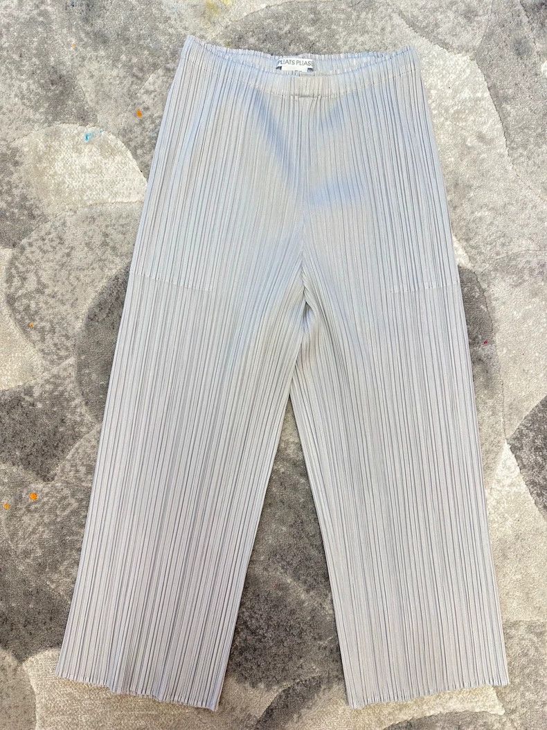Issey Miyake issey miyake size:2 Light grey pleated pants Size 42" / US 20 - 1 Thumbnail