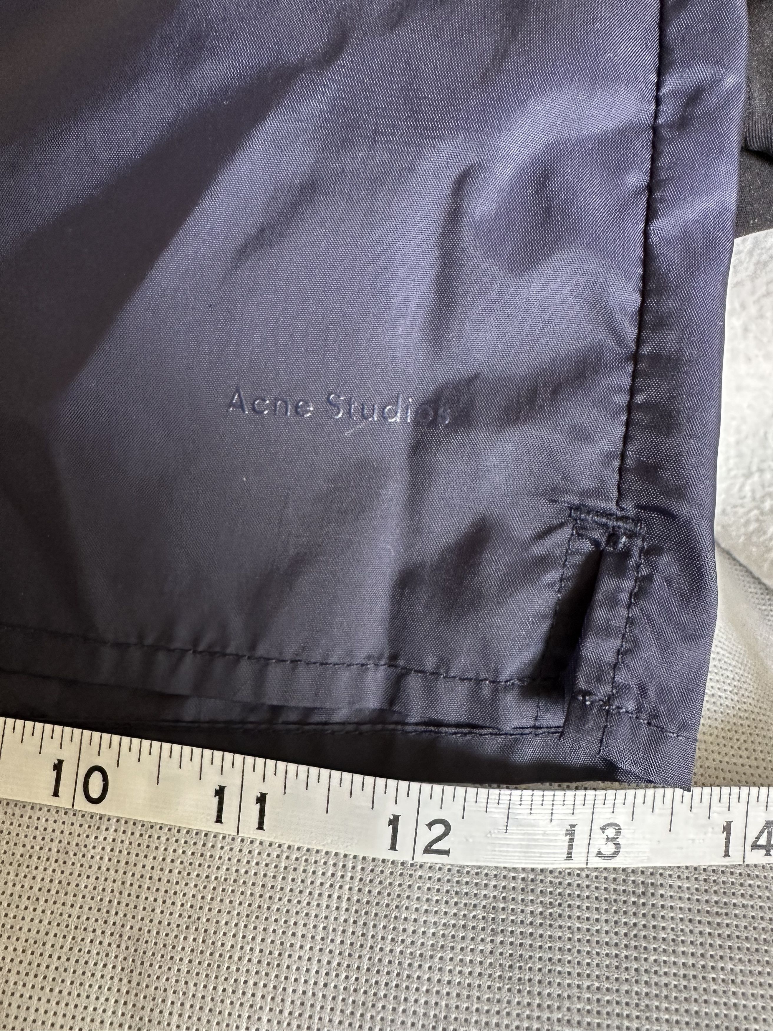 Acne Studios Acne Studios Logo Nylon Shorts Size US 36 / EU 52 - 9 Thumbnail
