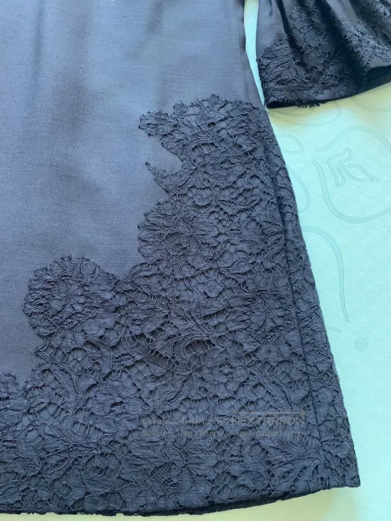 Valentino Valentino Lace little black dress Size L / US 10 / IT 46 - 5 Thumbnail