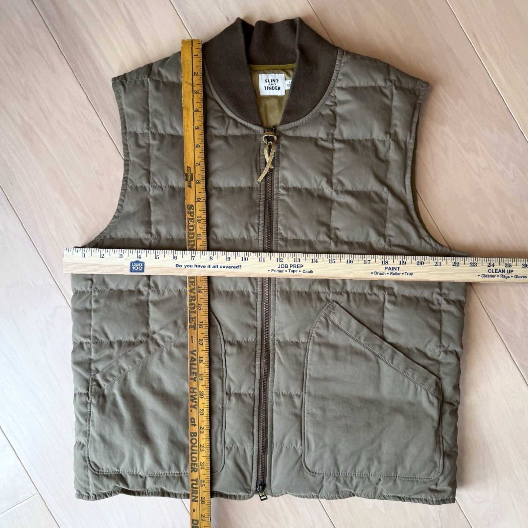 Flint And Tinder Flint and Tinder Caliber Quilted Vest L Khaki Military Outerwear Quilted Insulated Vest Vest Men L Beige/Khaki Size US L / EU 52-54 / 3 - 3 Thumbnail