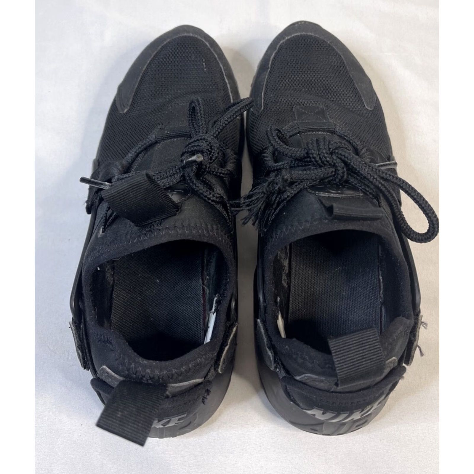 Nike Nike Air Women’s Huarache City Low Top Triple Black AH6804-003 Shoes 6.5 US Women’s Sneaker Athletic Casual Workwear Size M / US 6-8 / IT 42-44 - 5 Thumbnail