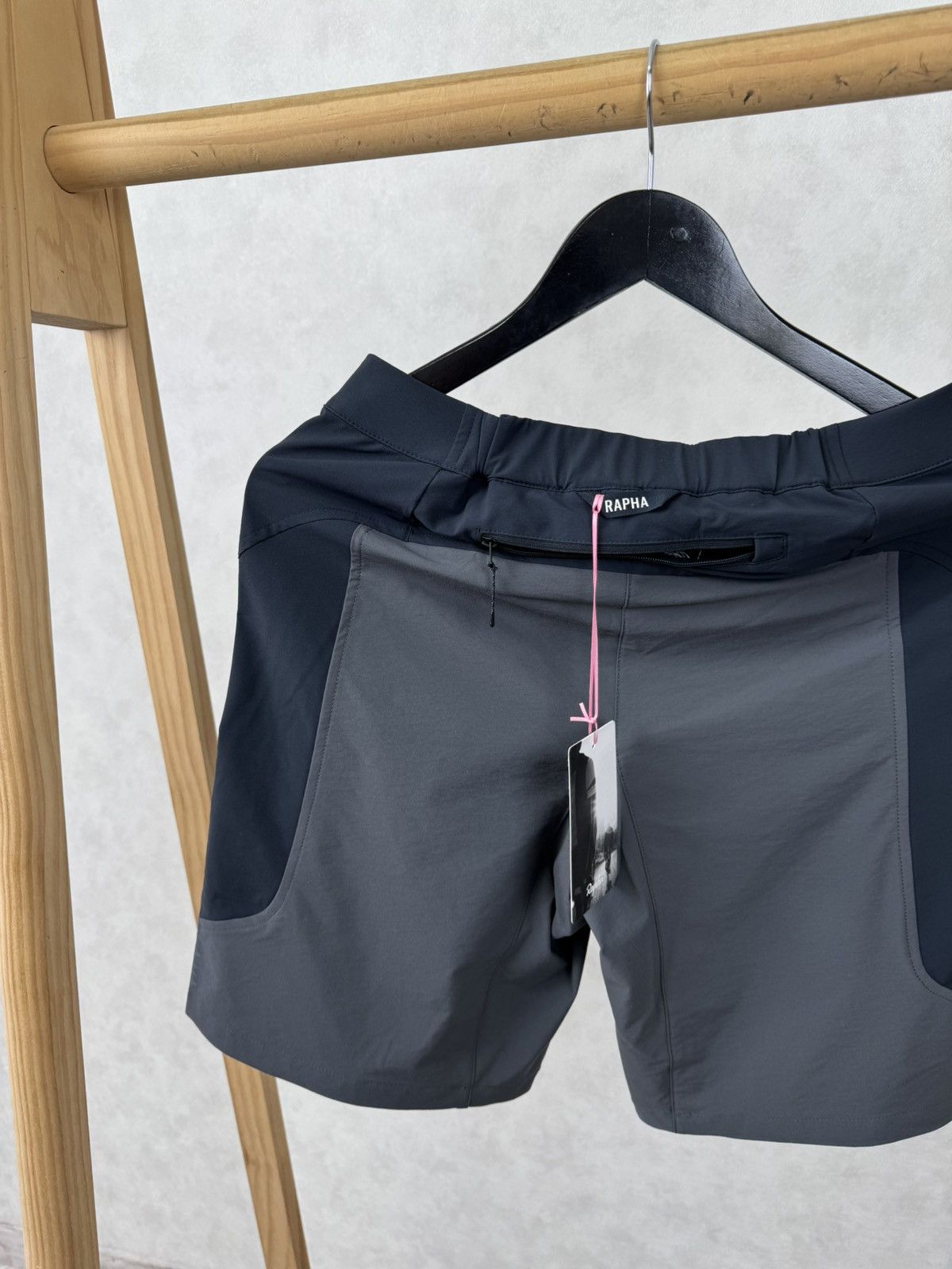 Rapha Rapha mens explore shorts size XS Size US 28 / EU 44 - 6 Thumbnail