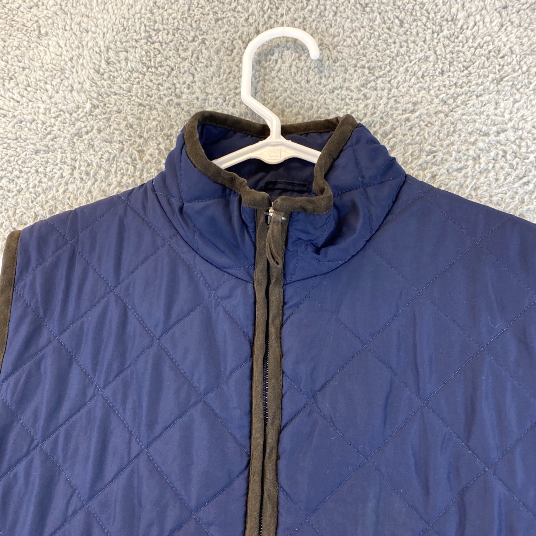 Vintage Field and Stream Men’s Sportsman Puffer Vest Diamond Quilted Blue S 56-9 Size US S / EU 44-46 / 1 - 2 Thumbnail