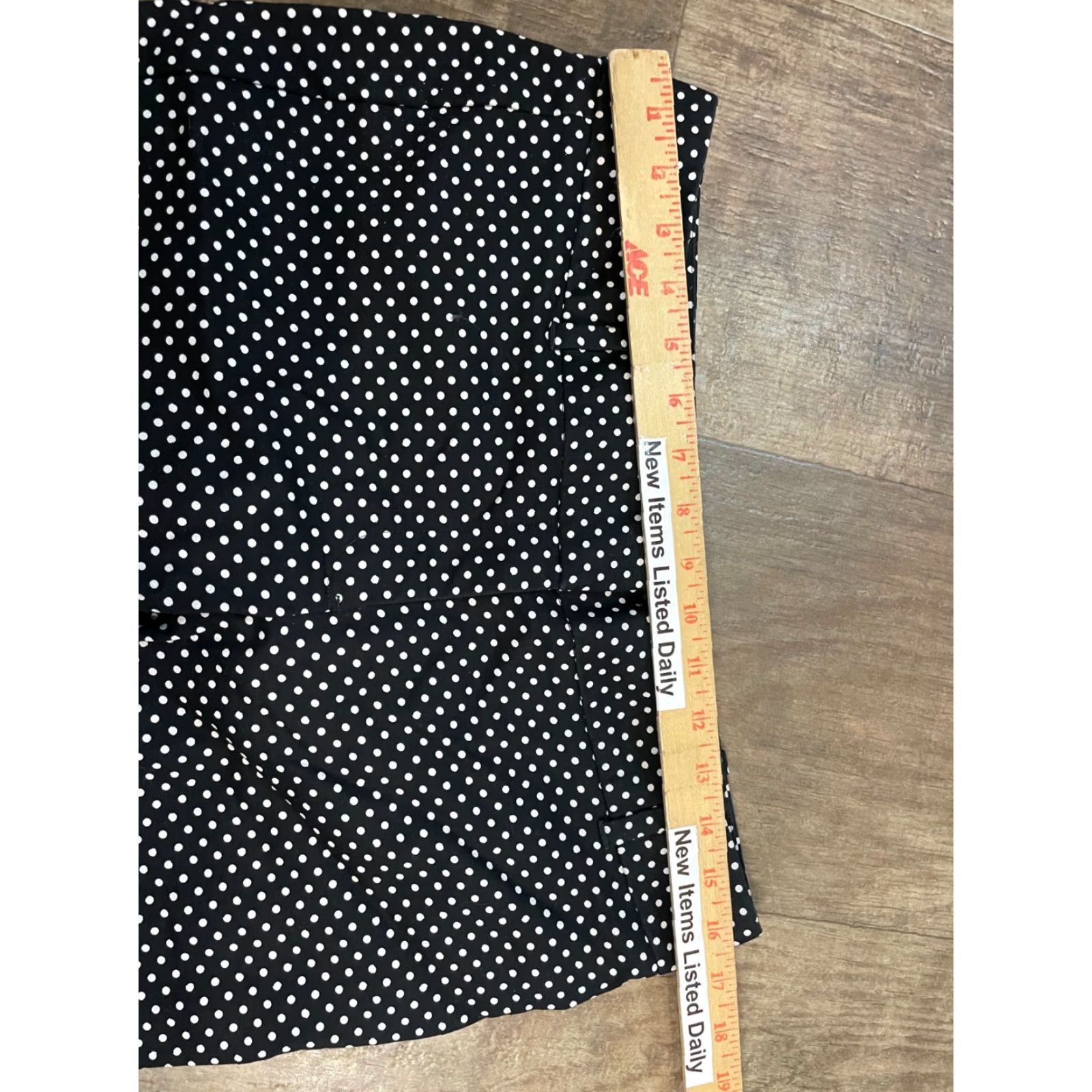 White House Black Market White House Black Market Pants Womens Size 8 Black White Polka Dots Dress Pants Woman Size 30" / US 8 / IT 44 - 4 Thumbnail