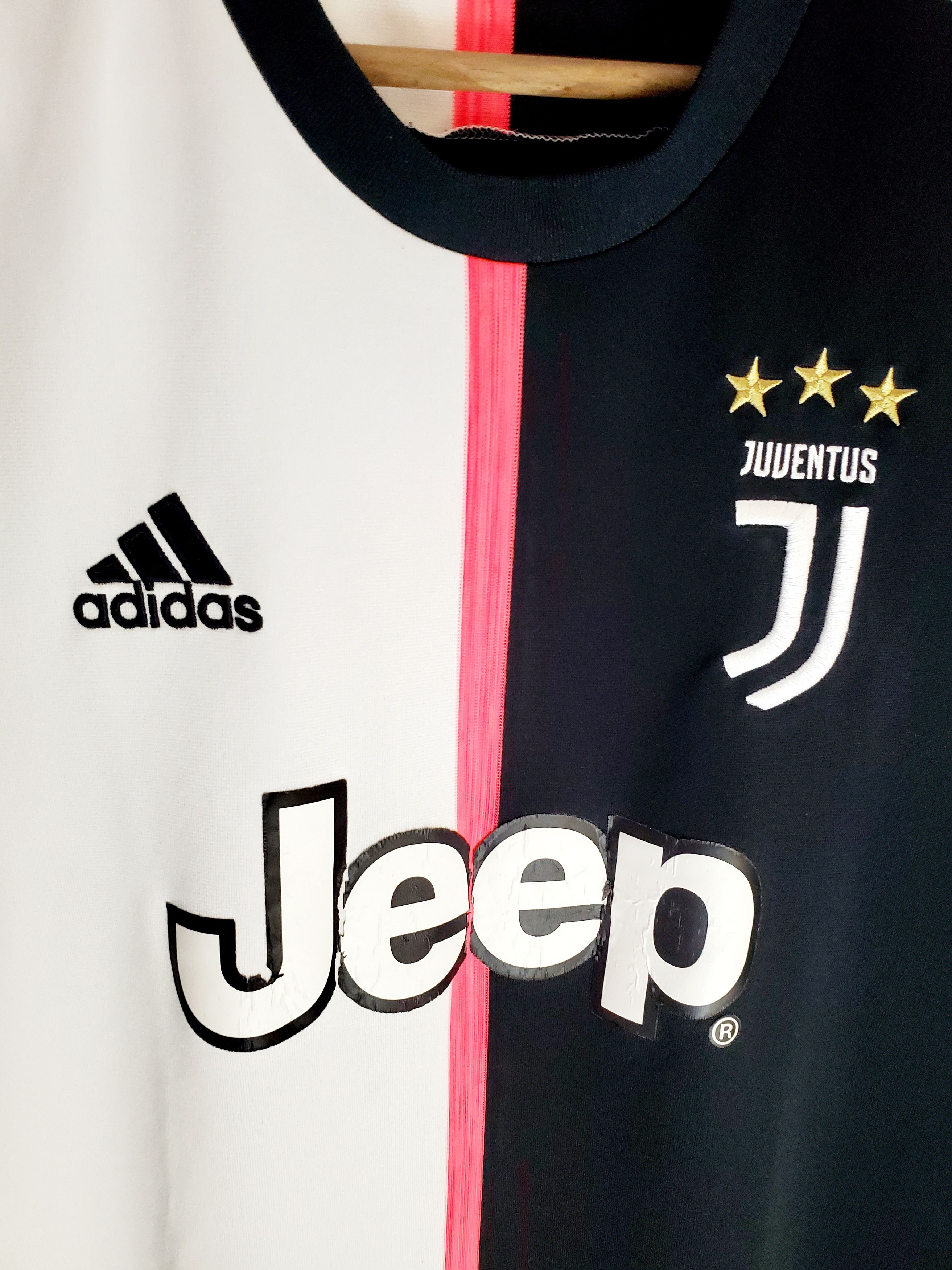 Adidas JUVENTUS 2019 2020 HOME SHIRT FOOTBALL SOCCER JERSEY size M Size US M / EU 48-50 / 2 - 2 Thumbnail