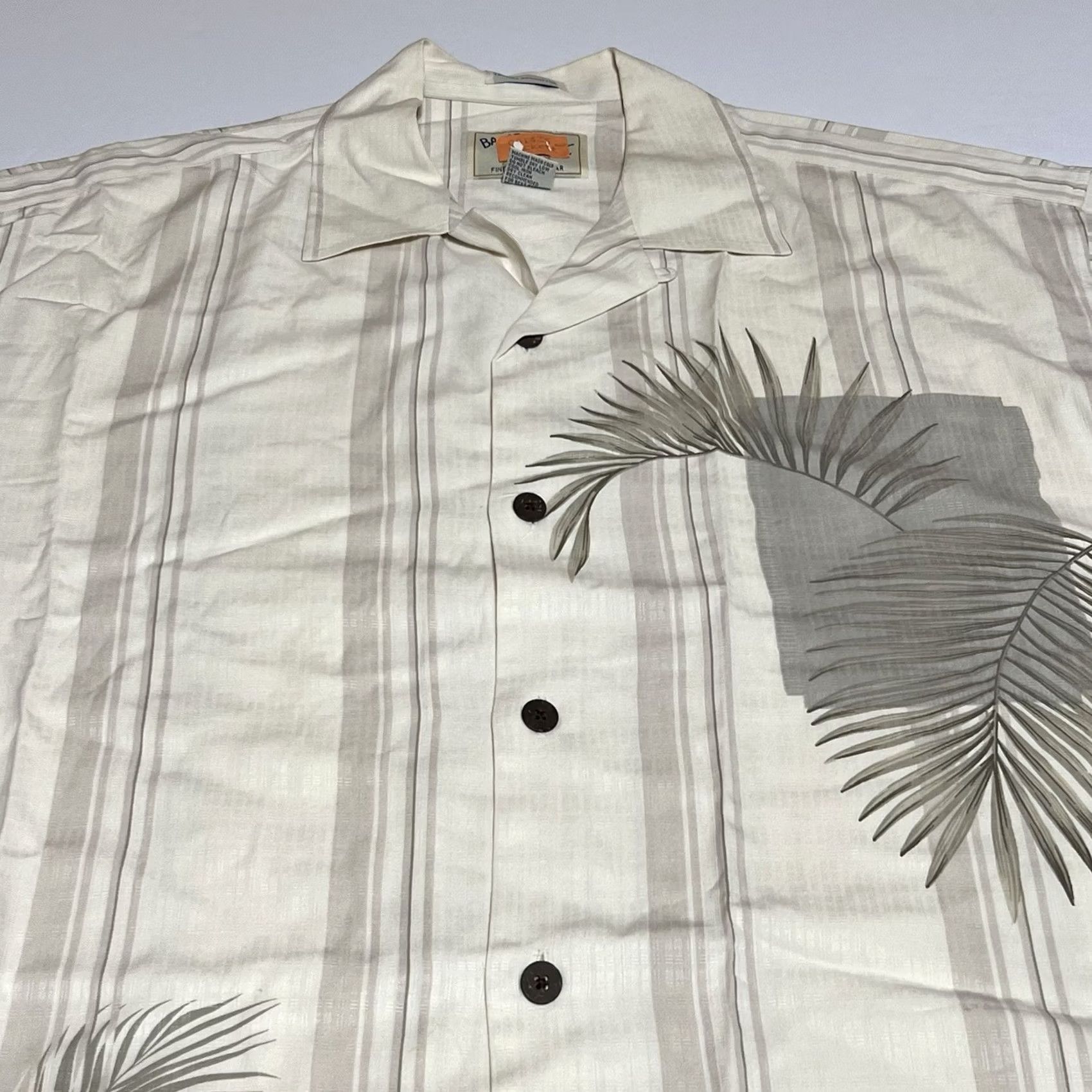 Vintage Bamboo Cay Mens Shirt Large Beige Floral Hawaiian Aloha Camp Shirt Casual Short Sleeve Button-Up Cotton Silk Embroidered Tropical 70s? Size US L / EU 52-54 / 3 - 2 Thumbnail