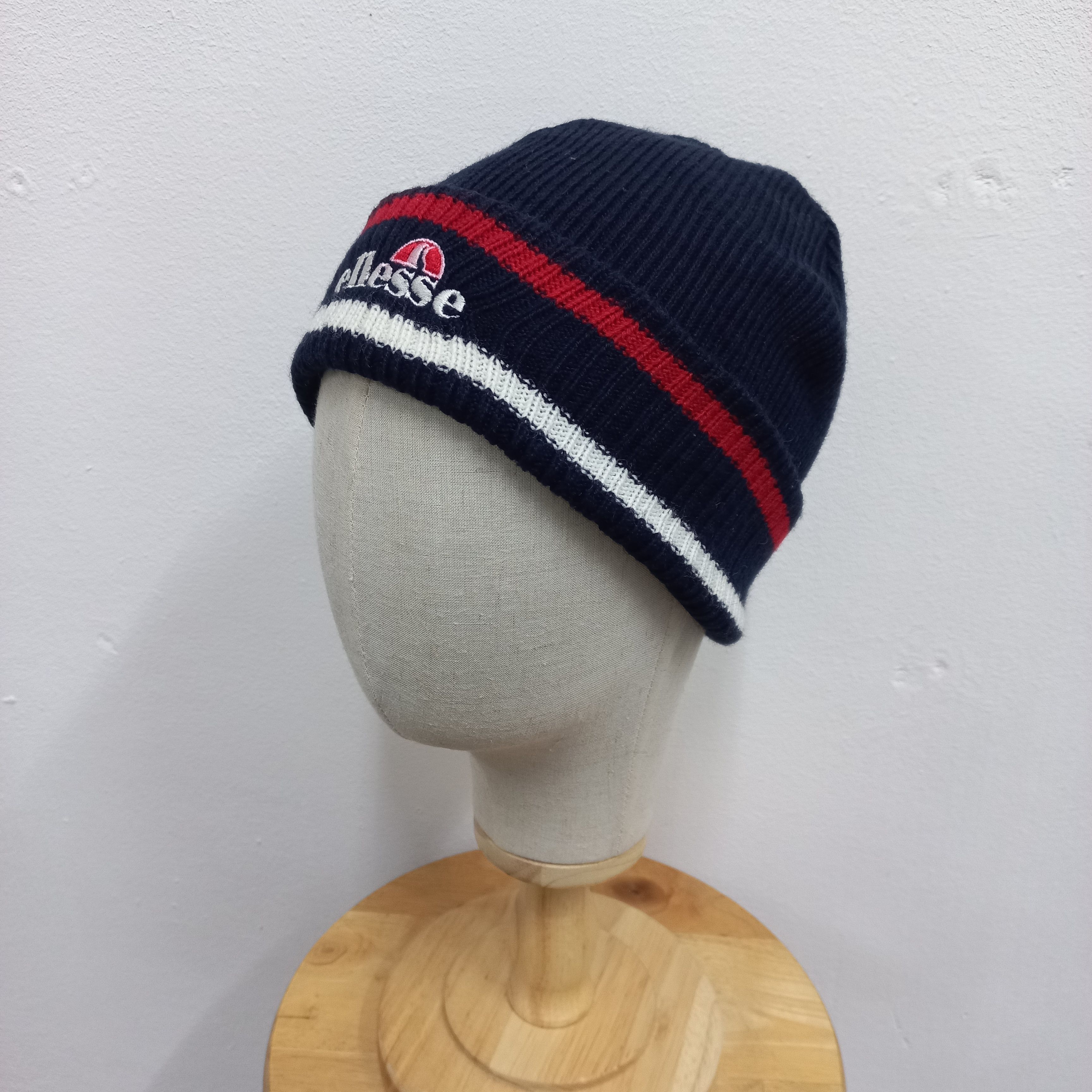 Ellesse 💥Ellesse spellout beanie hat Size ONE SIZE - 2 Thumbnail