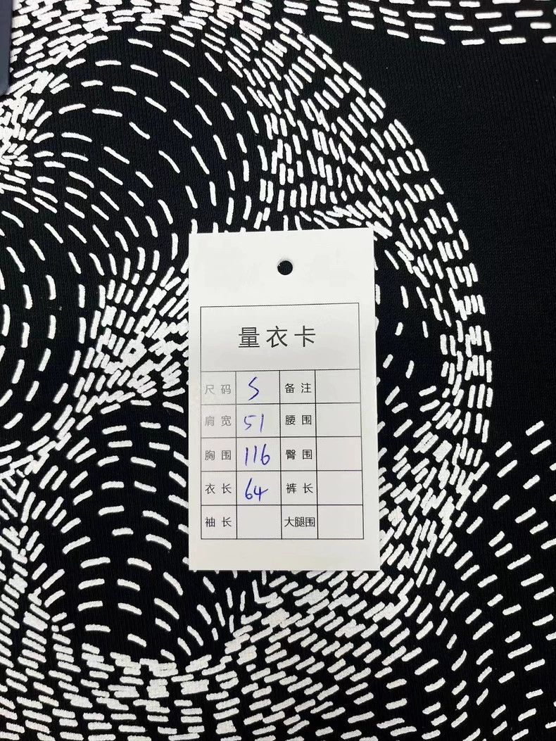 Louis Vuitton LOUIS VUITTON Three-flower Sketch long sleeves 2504-Nextarr Size US S / EU 44-46 / 1 - 8 Thumbnail