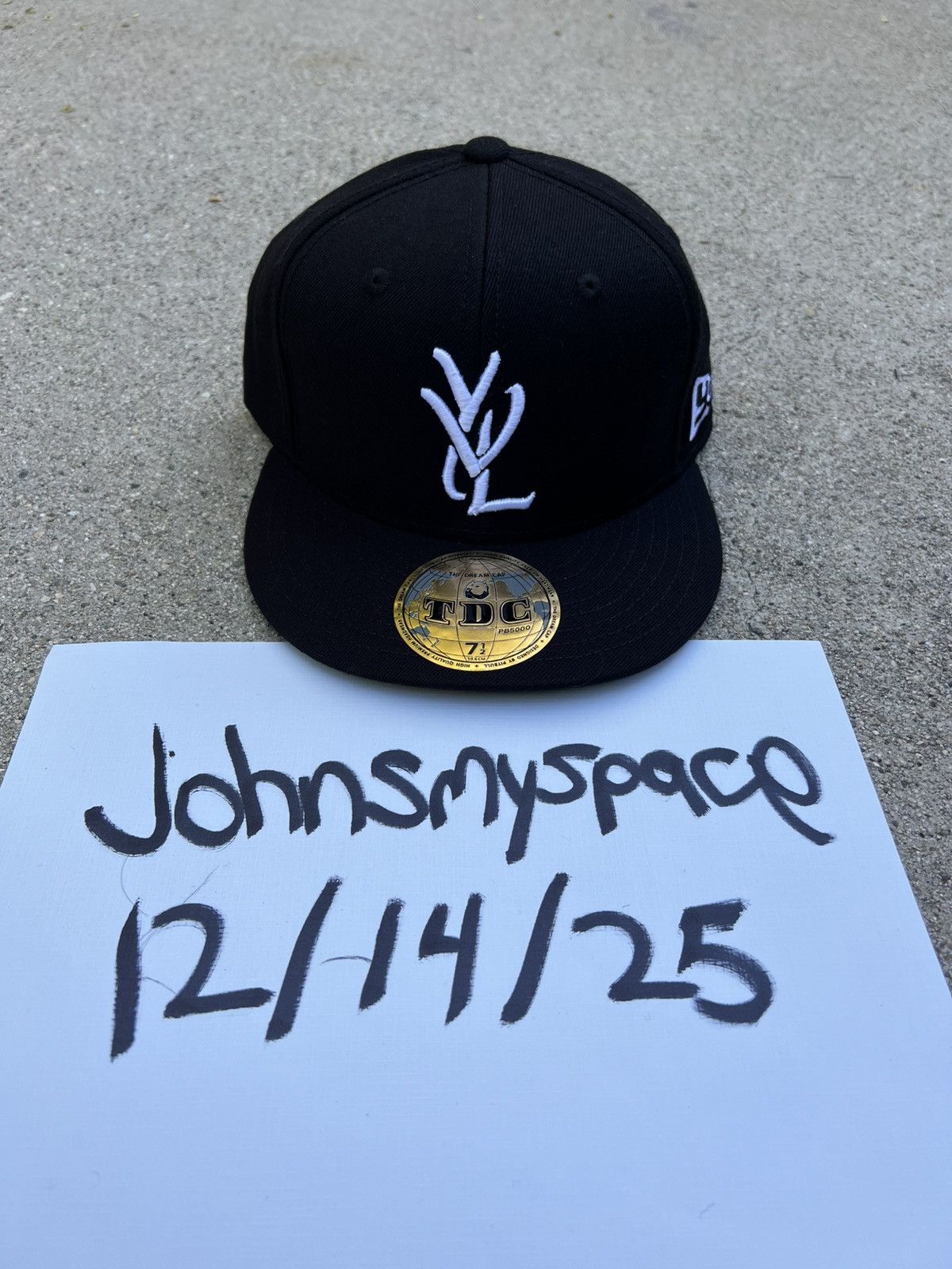 Other YVL HAT Size ONE SIZE - 1 Thumbnail